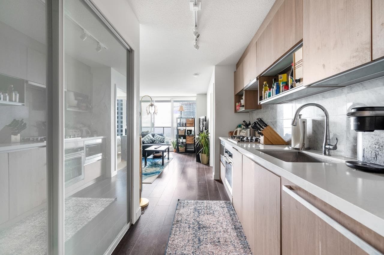 3805 - 13696 100 Avenue, Surrey, V3T 0L5 — photo 5