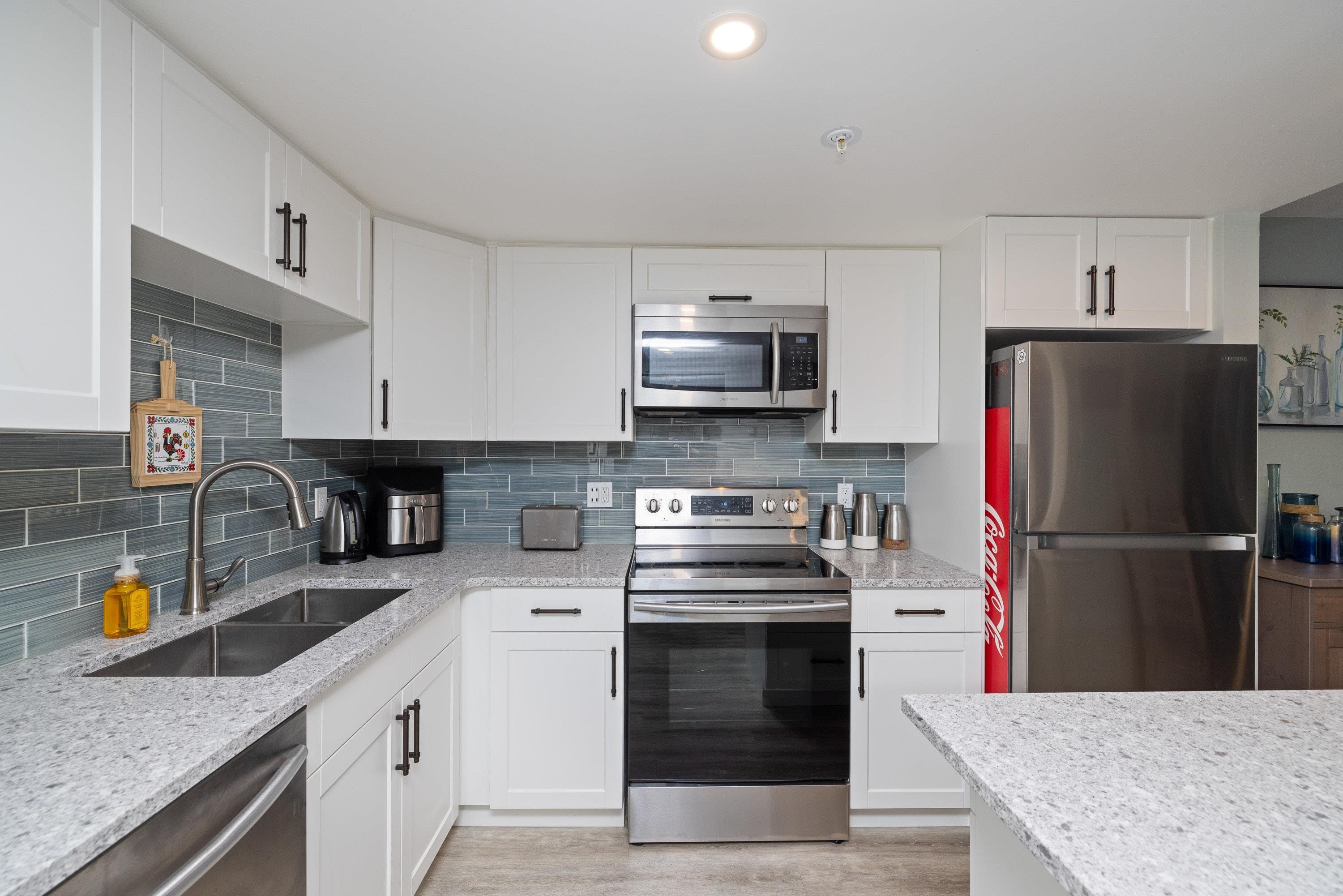 211 - 1519 Grant Avenue, Port Coquitlam, V3B 7S8 — photo 3