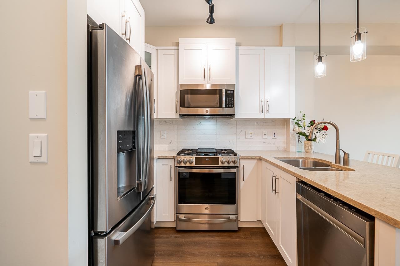 425 - 11077 Ravine Road, Surrey, V3T 0R7 — photo 3