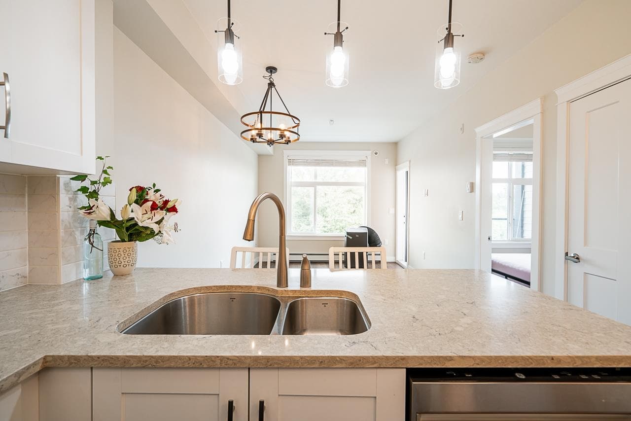 425 - 11077 Ravine Road, Surrey, V3T 0R7 — photo 5