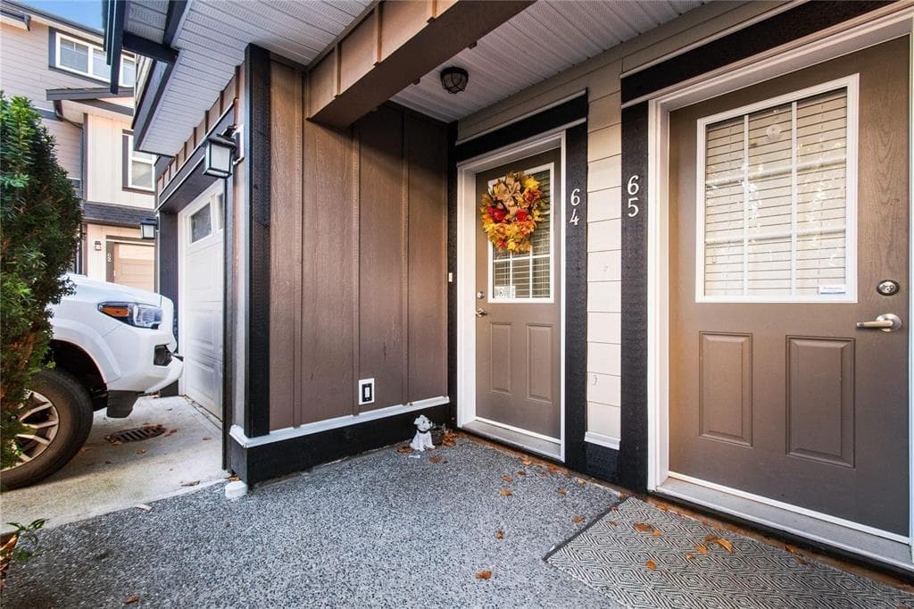 64 - 6350 142 Street, Surrey, V3X 1B8 — photo 2