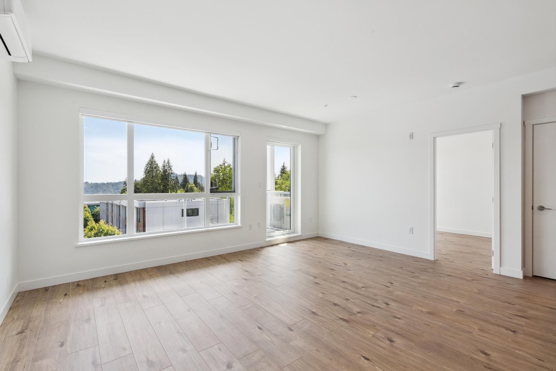 403 - 3594 Malsum Drive, North Vancouver, V7G 0B5 — photo 5