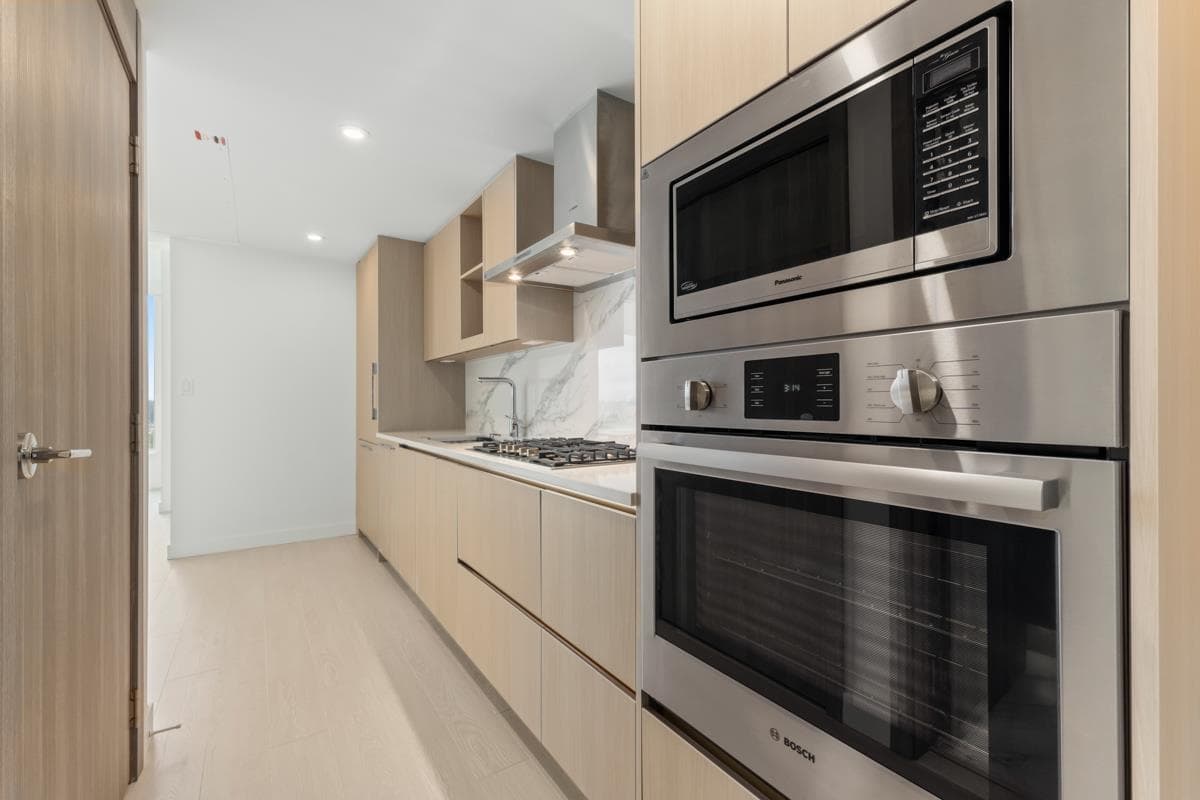 2502 - 13768 100 Avenue, Surrey, V3T 0V2 — photo 4
