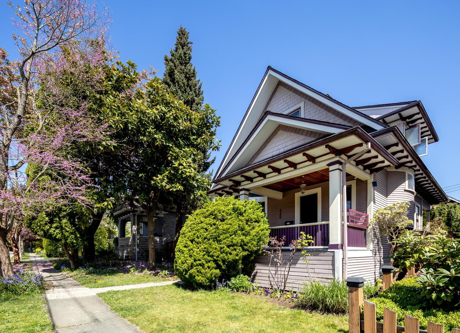 329 Pine Street, New Westminster