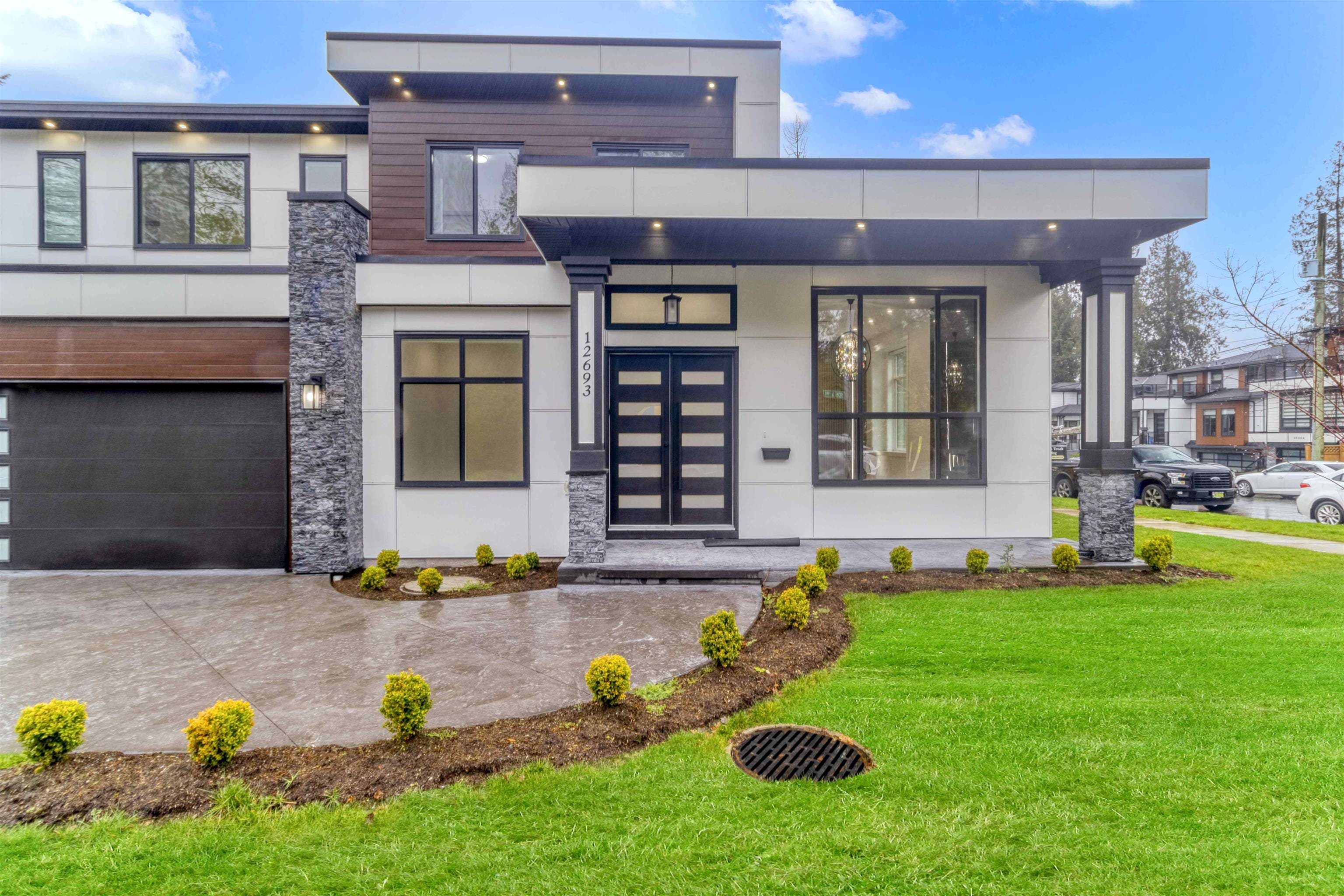 12693 106a Avenue, Surrey, V3V 0E3 — photo 3
