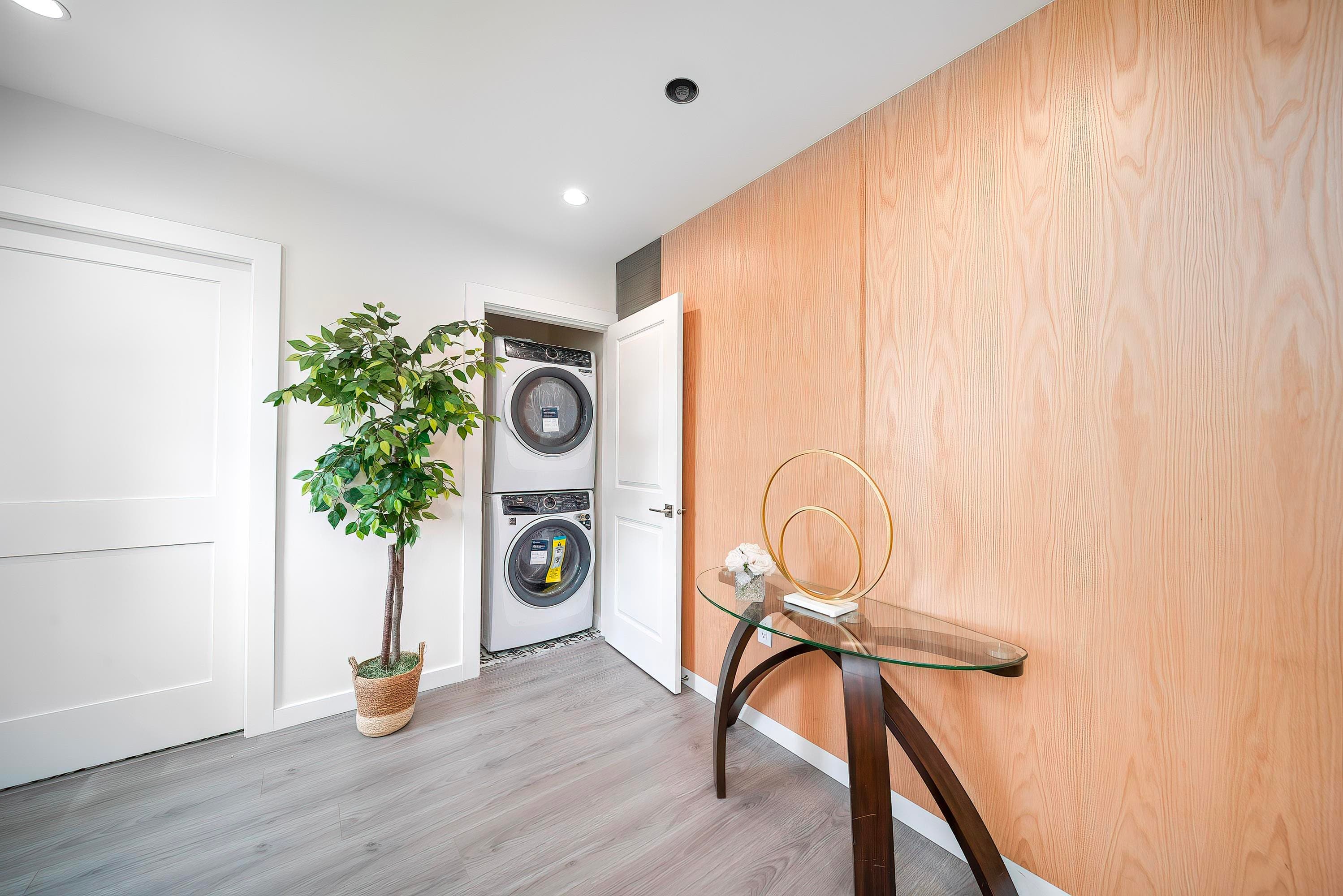 7620 Gilley Avenue, Burnaby, V5J 4X8 — photo 3