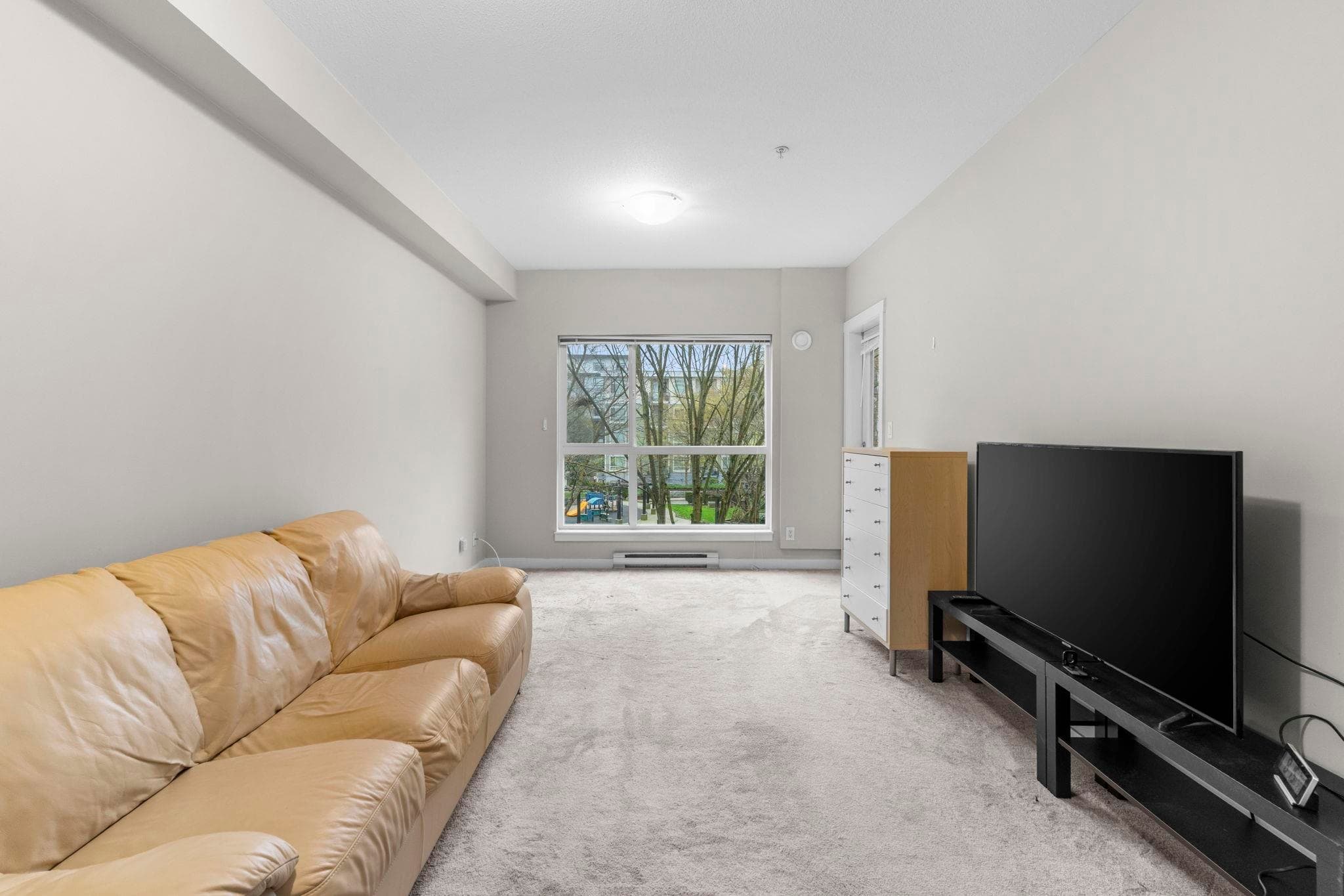 425 - 13733 107a Avenue, Surrey, V3T 0B7 — photo 2