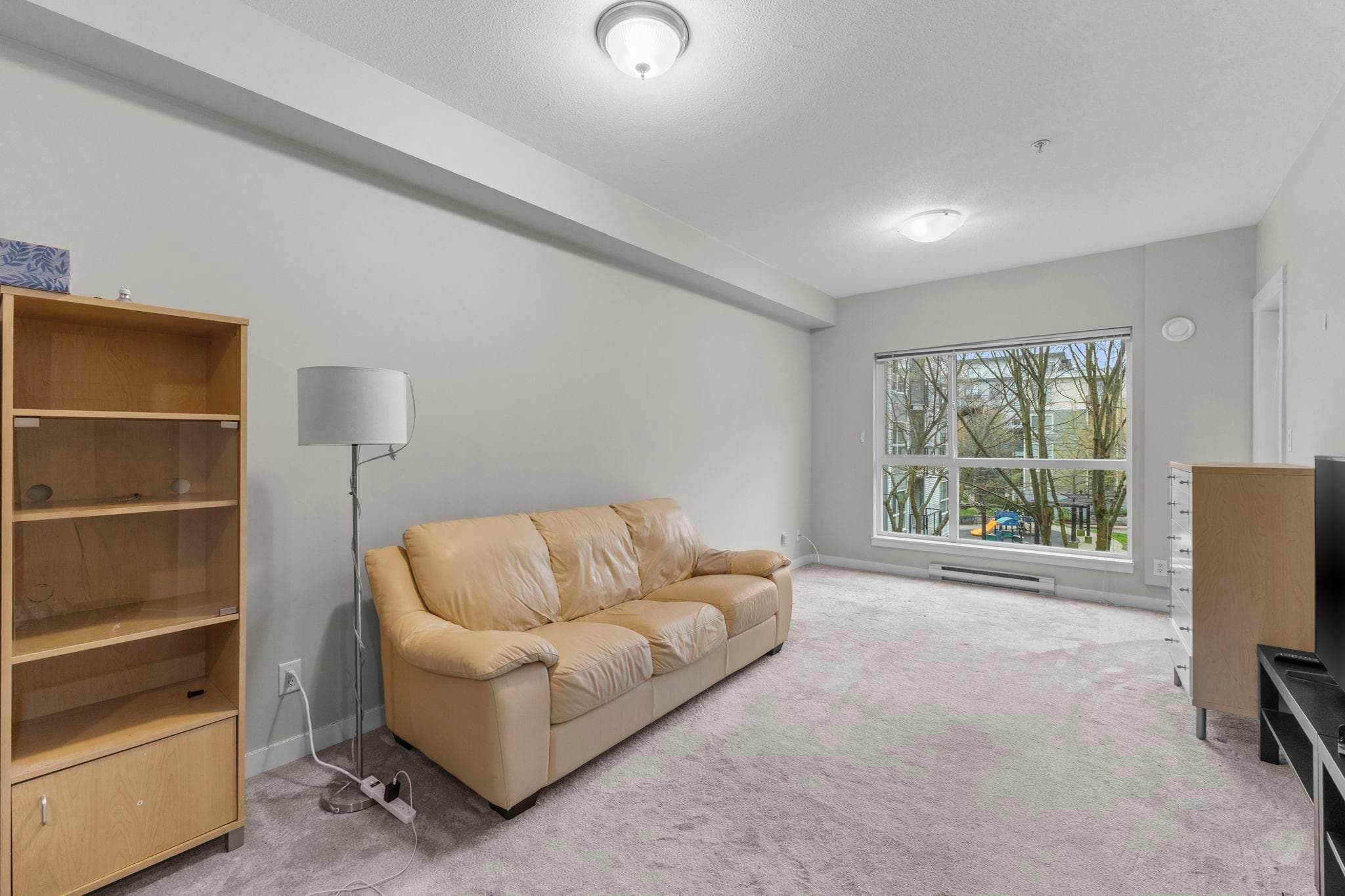 425 - 13733 107a Avenue, Surrey, V3T 0B7 — photo 3