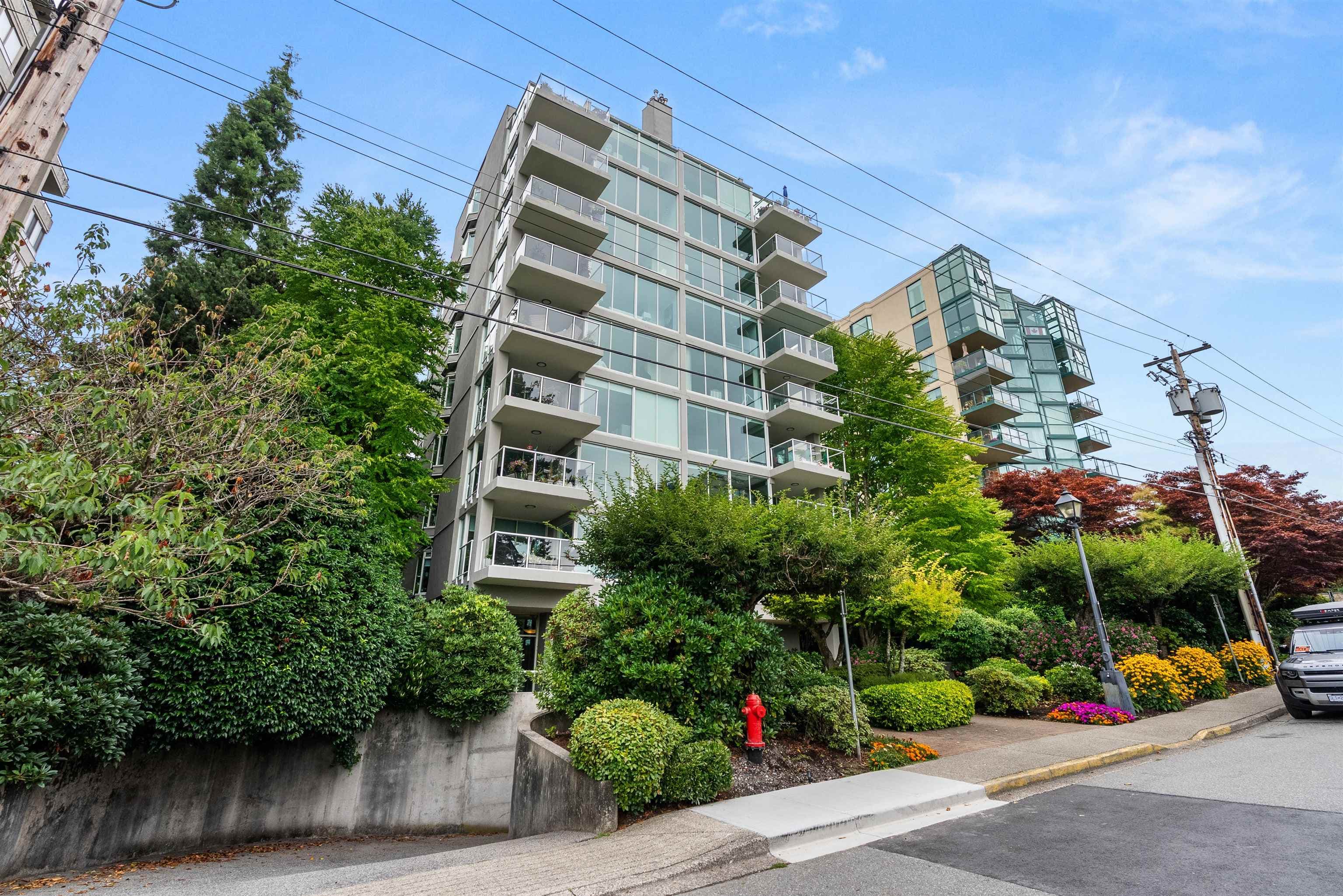 501 - 1455 Duchess Avenue, West Vancouver, V7T 1H7 — photo 3