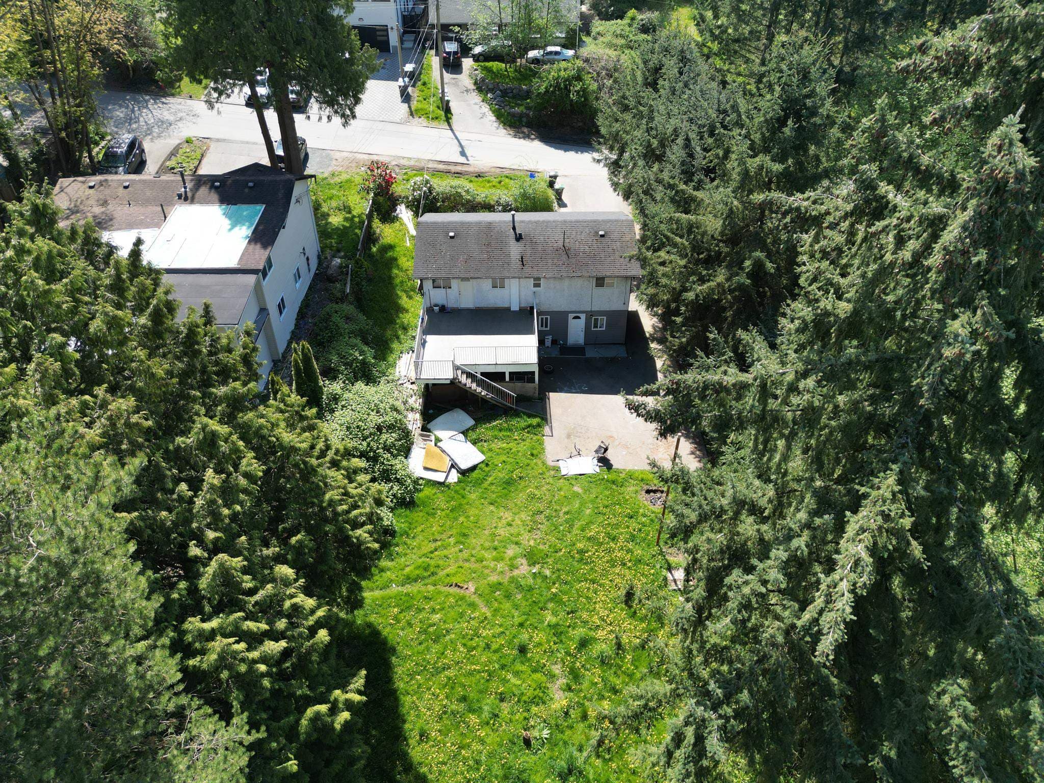 12347 103a Avenue, Surrey, V3V 3H1 — photo 2