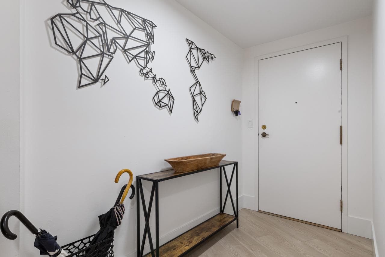 204 - 2410 Cornwall Avenue, Vancouver, V6K 1B8 — photo 2