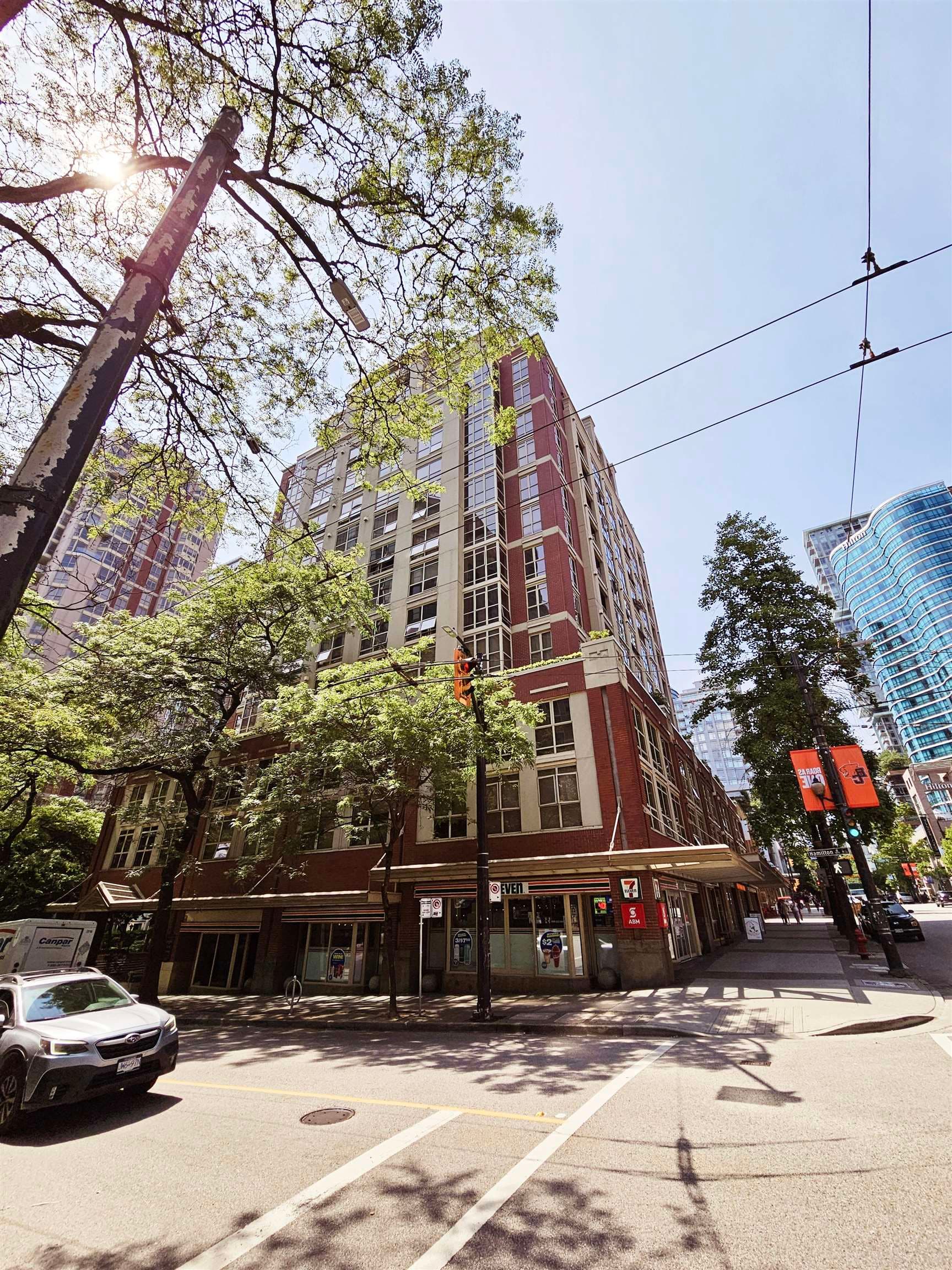 511 - 819 Hamilton Street, Vancouver, V6B 6M2 — photo 2