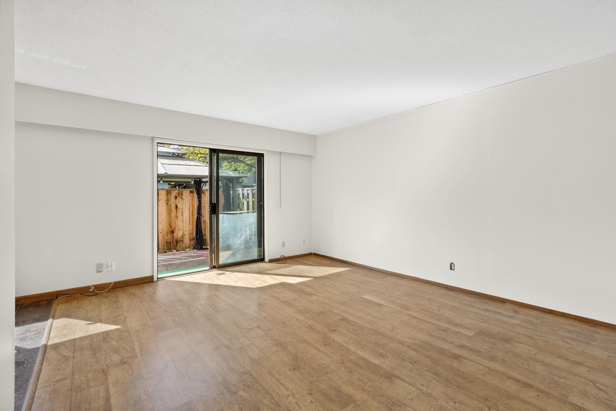 1142 Premier Street, North Vancouver, V7J 2H3 — photo 4