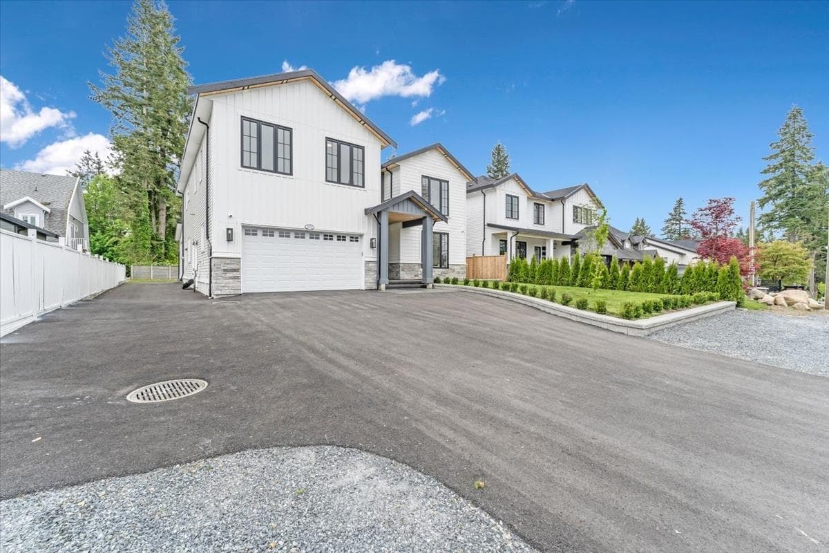 23820 Old Yale Road, Langley, V2Z 2K4 — photo 2