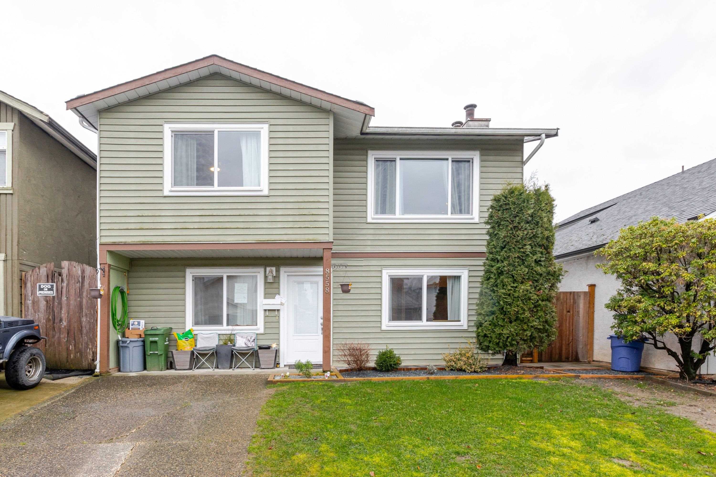 8558 Mccutcheon Avenue, Chilliwack