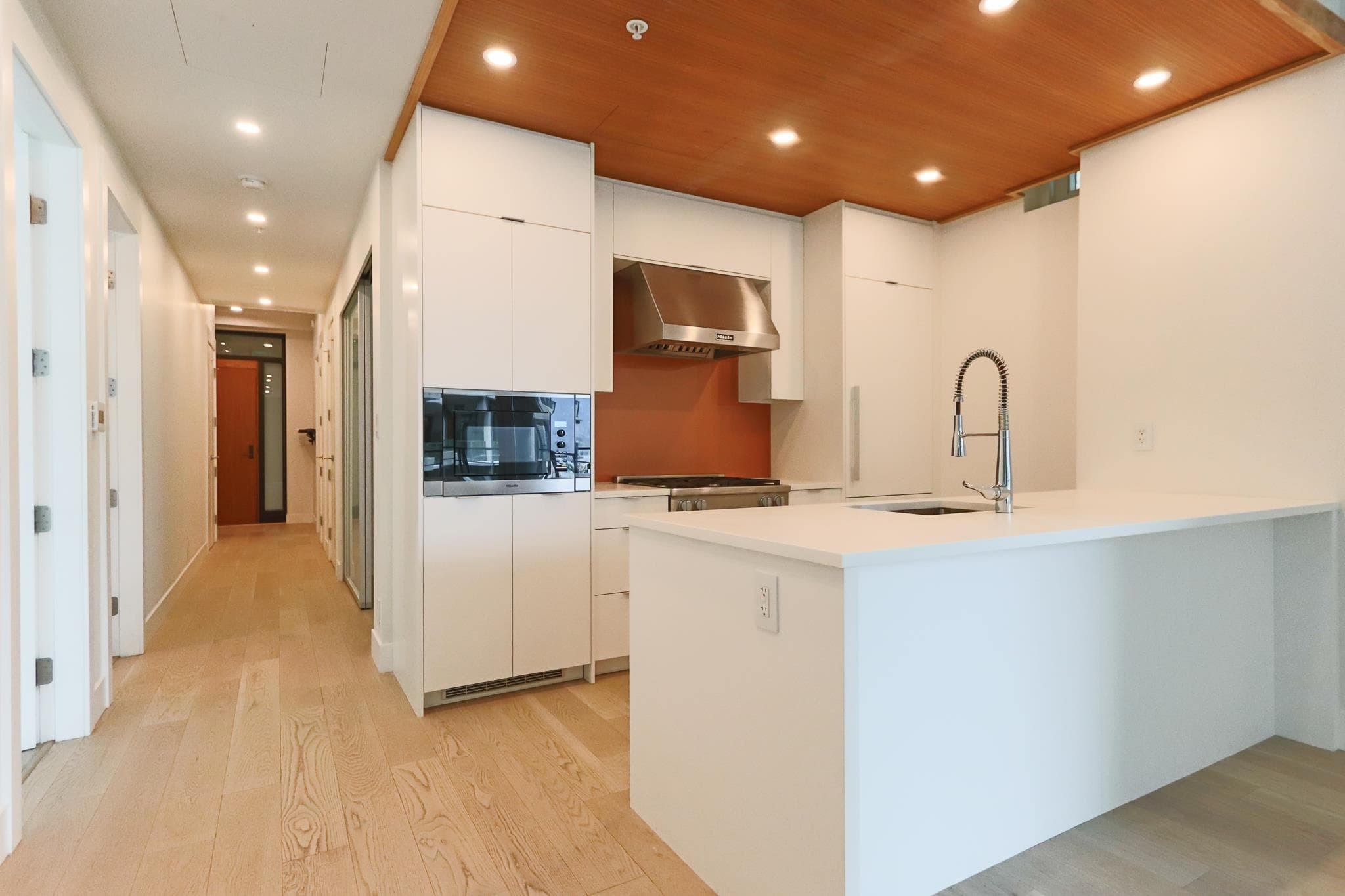 201 - 6699 Nelson Avenue, West Vancouver, V7W 2B2 — photo 1