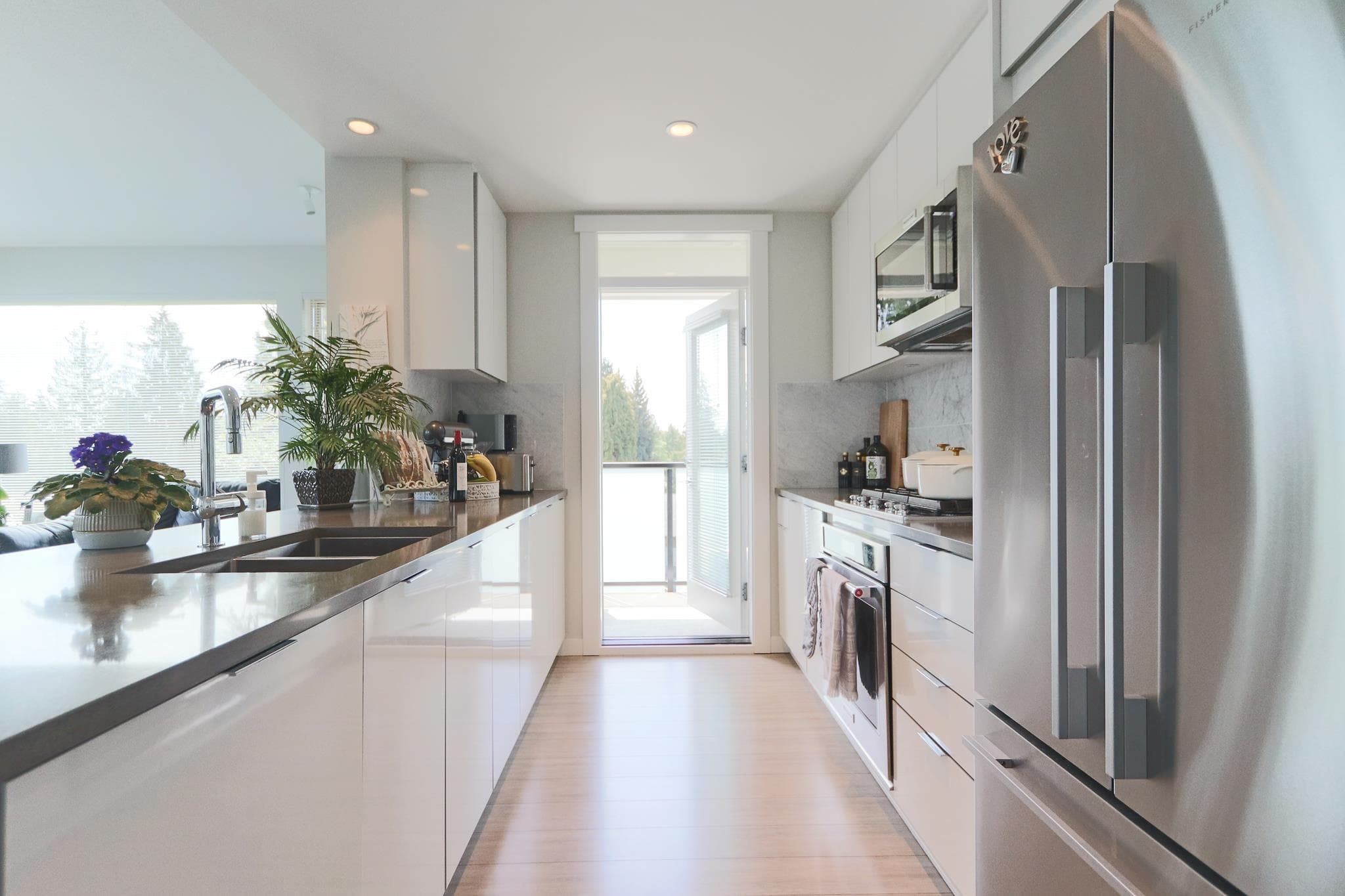 411 - 2632 Library Lane, North Vancouver, V7P 1W2 — photo 5