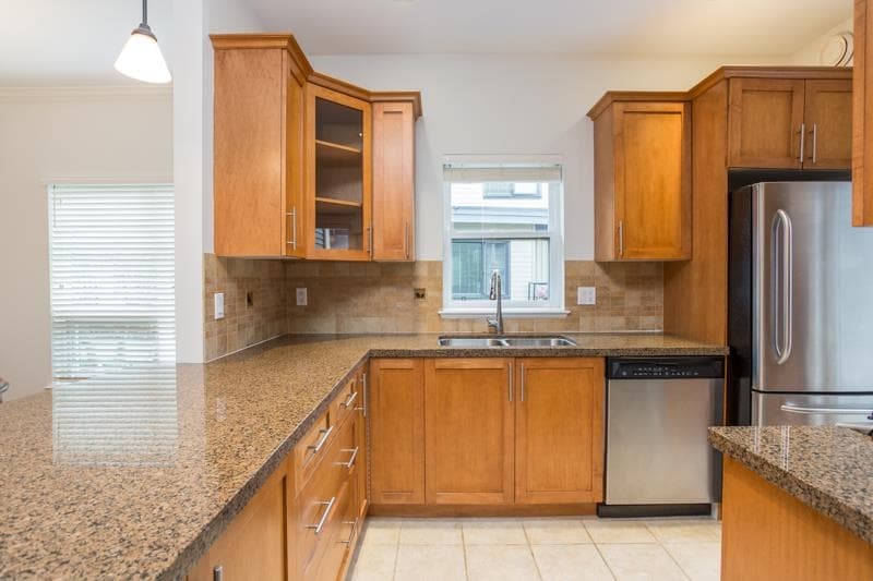 10 - 3150 Sunnyhurst Road, North Vancouver, V7K 2G3 — photo 5