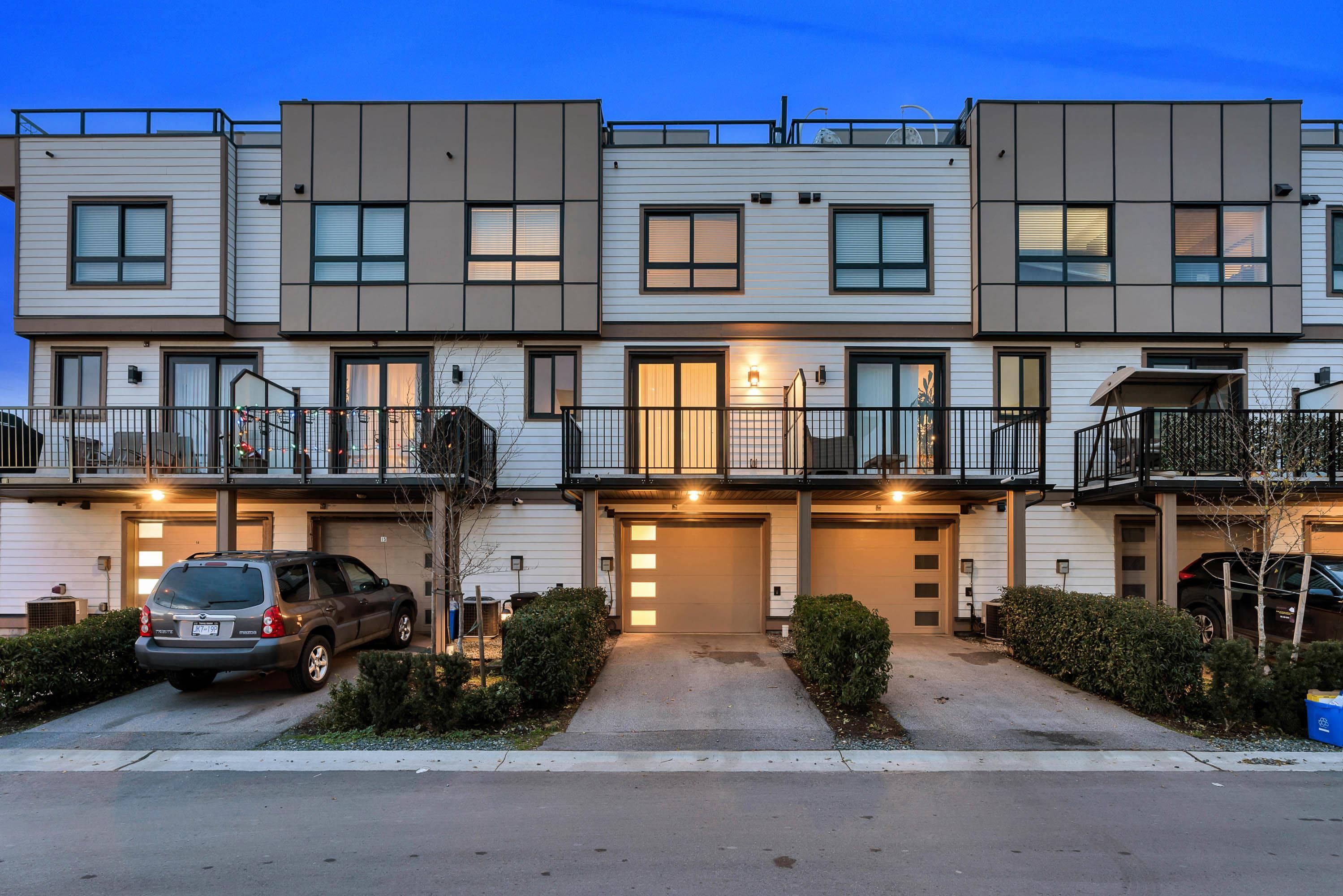 16 - 19624 56 Avenue Avenue, Langley