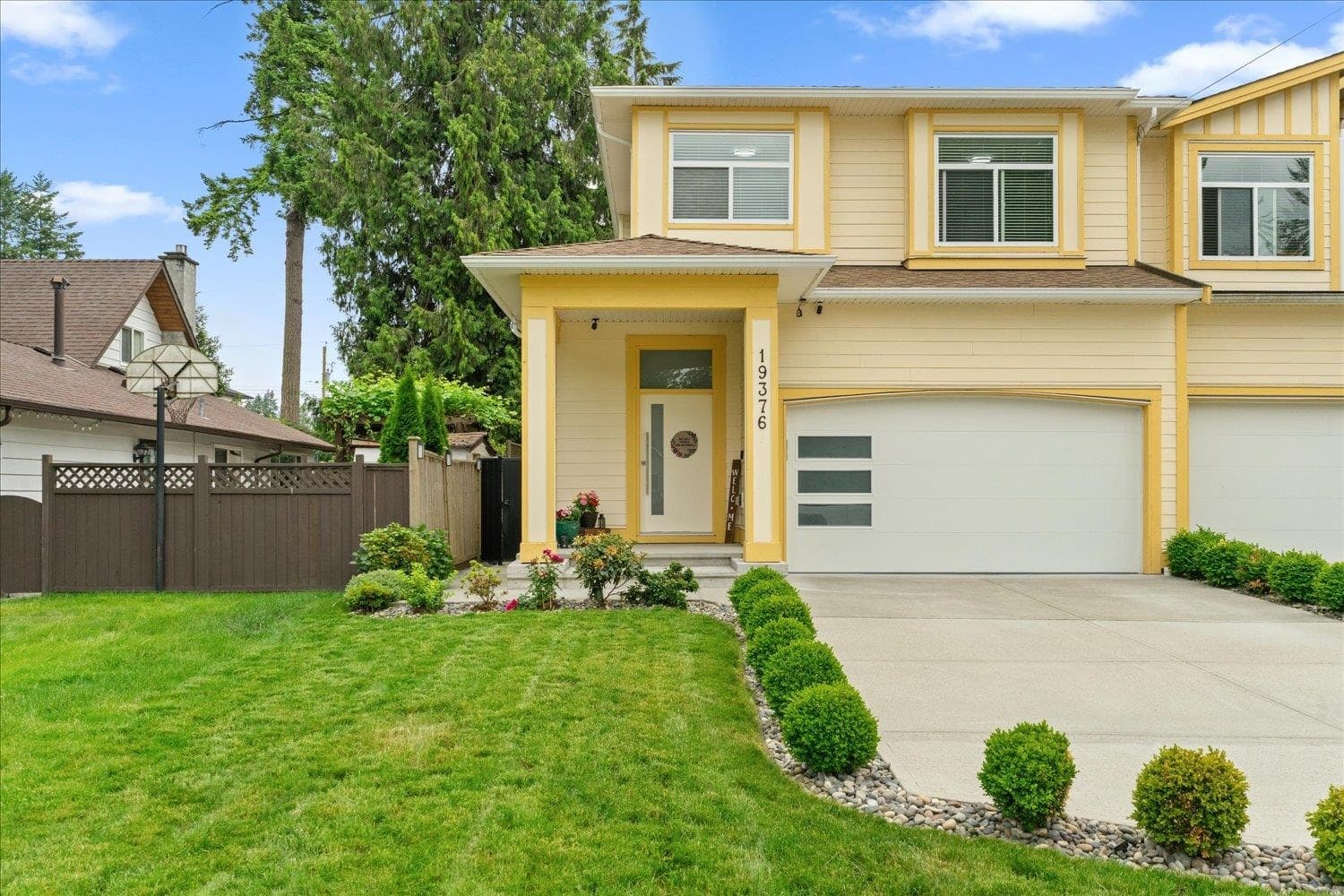 19376 120b Avenue, Pitt Meadows, V3Y 1H6 — photo 2