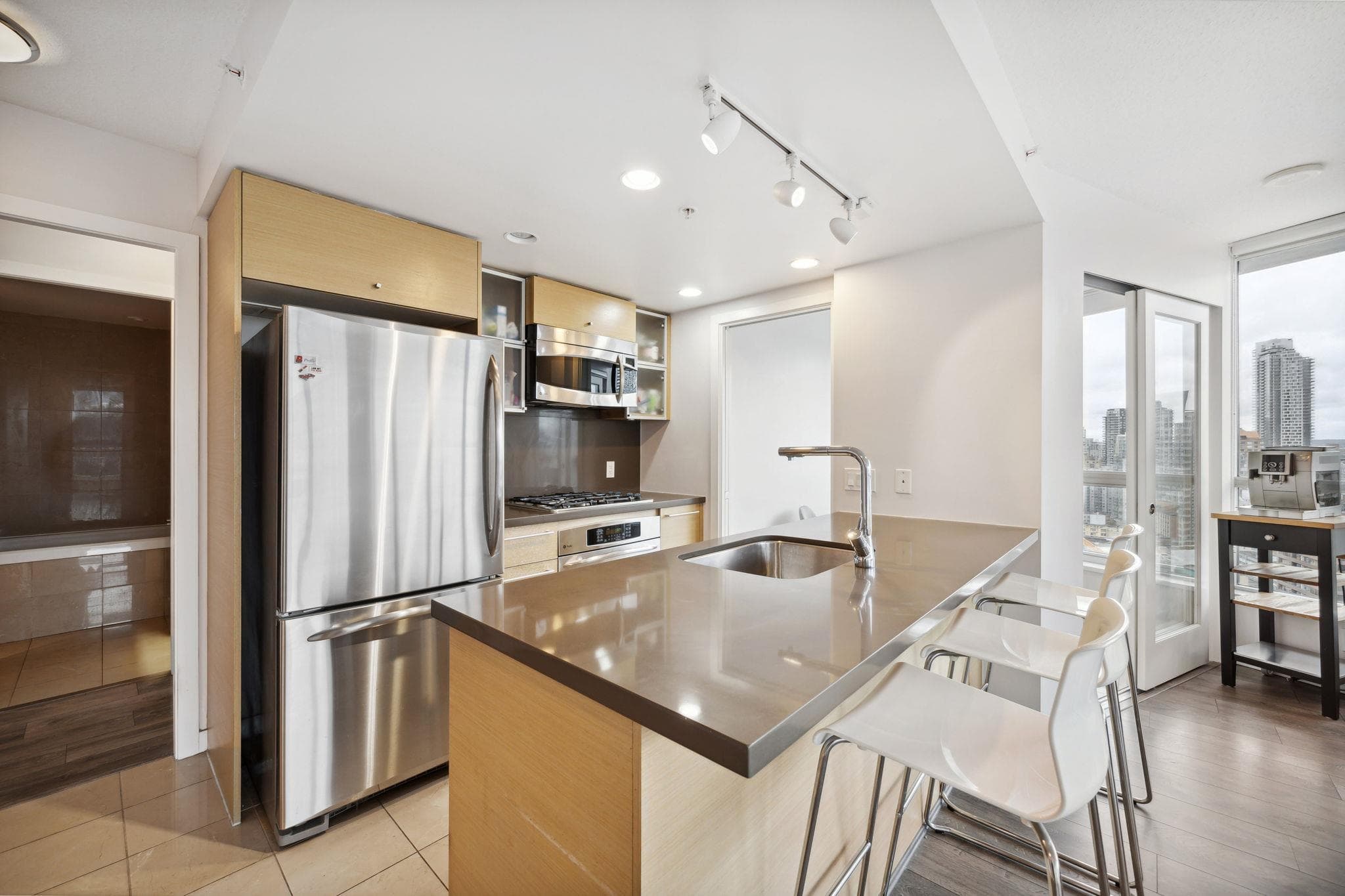 2409 - 833 Seymour Street, Vancouver, V6B 0G4 — photo 4