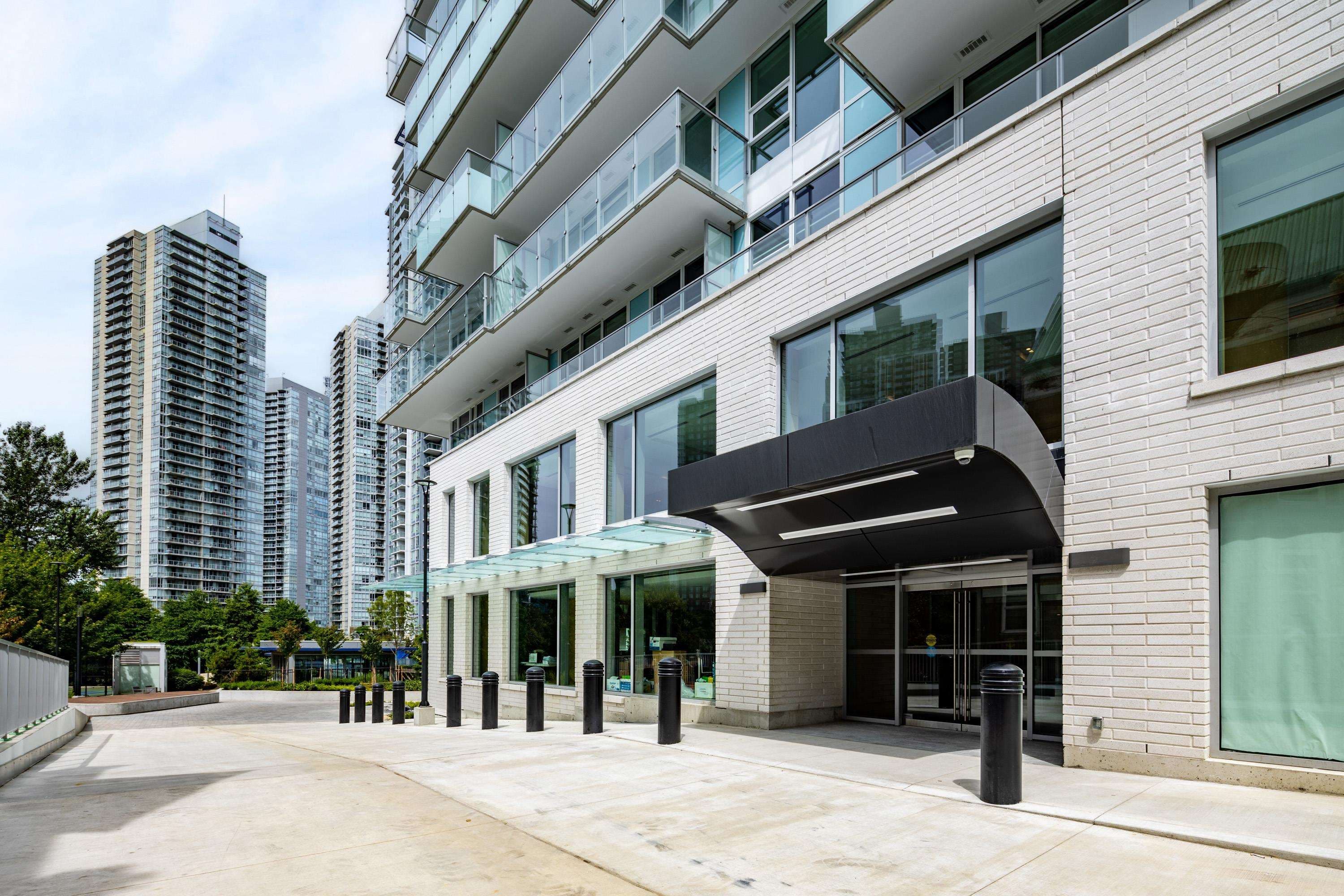 2810 - 13768 100 Avenue, Surrey, V3T 0V2 — photo 4