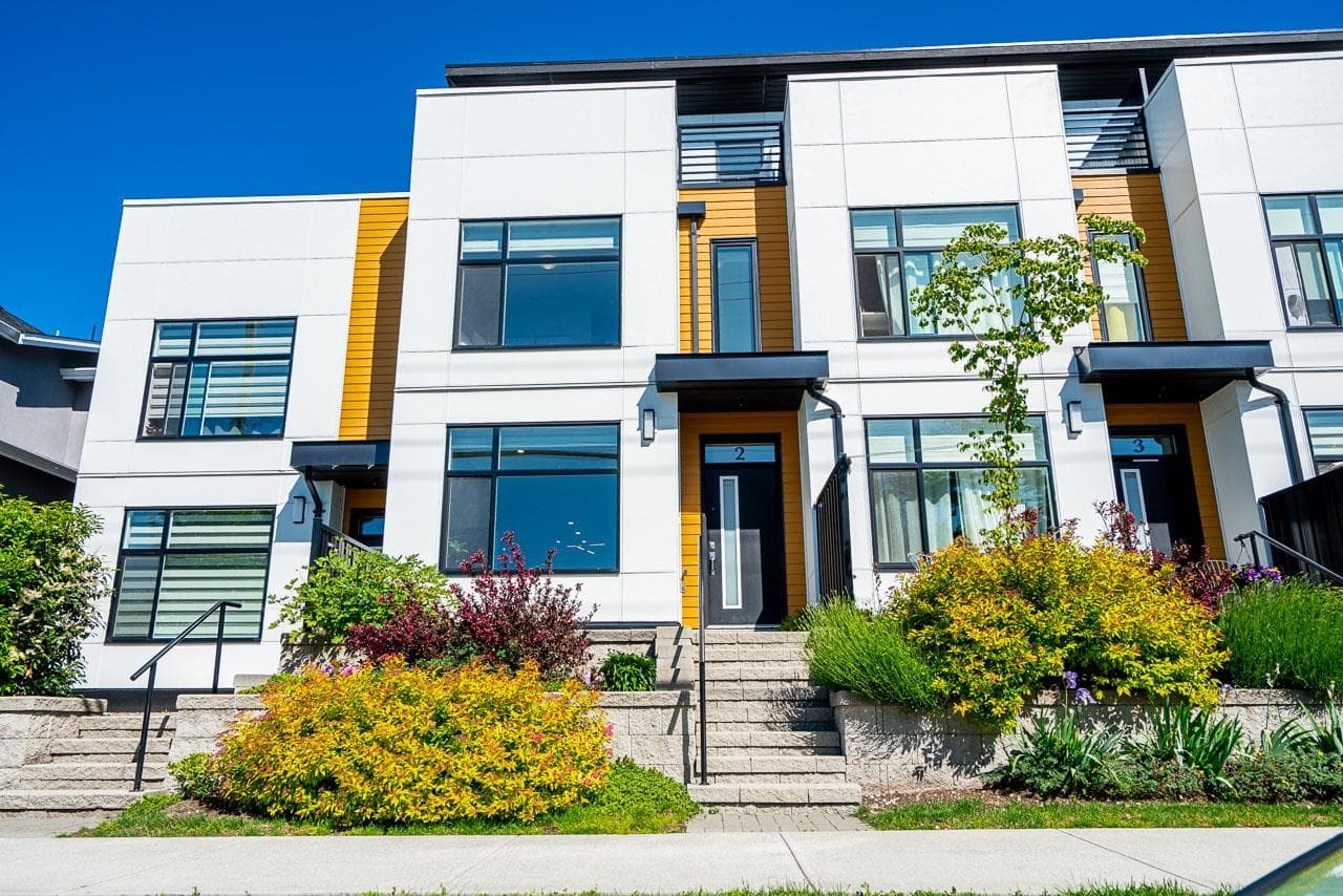 2 - 1211 Eighth Avenue, New Westminster, V3M 2R8 — photo 1