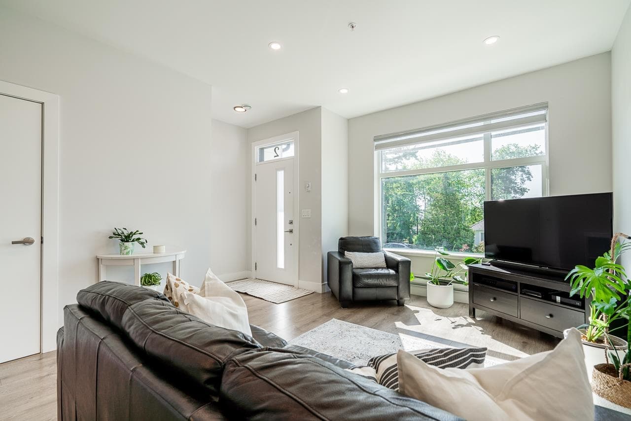 2 - 1211 Eighth Avenue, New Westminster, V3M 2R8 — photo 4