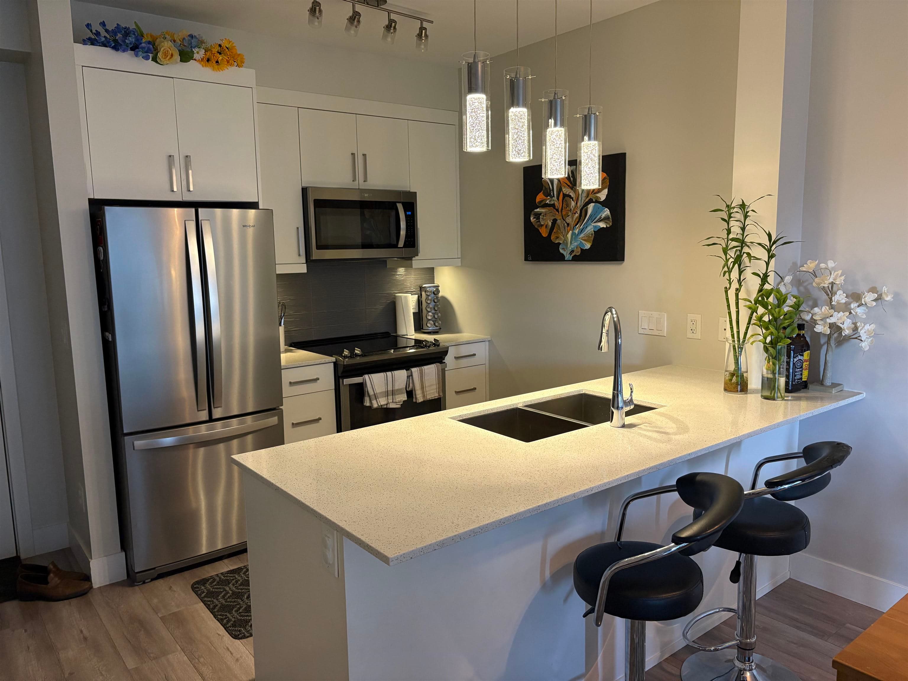 413 - 9015 120 Street, Delta, V4C 6R7 — photo 2