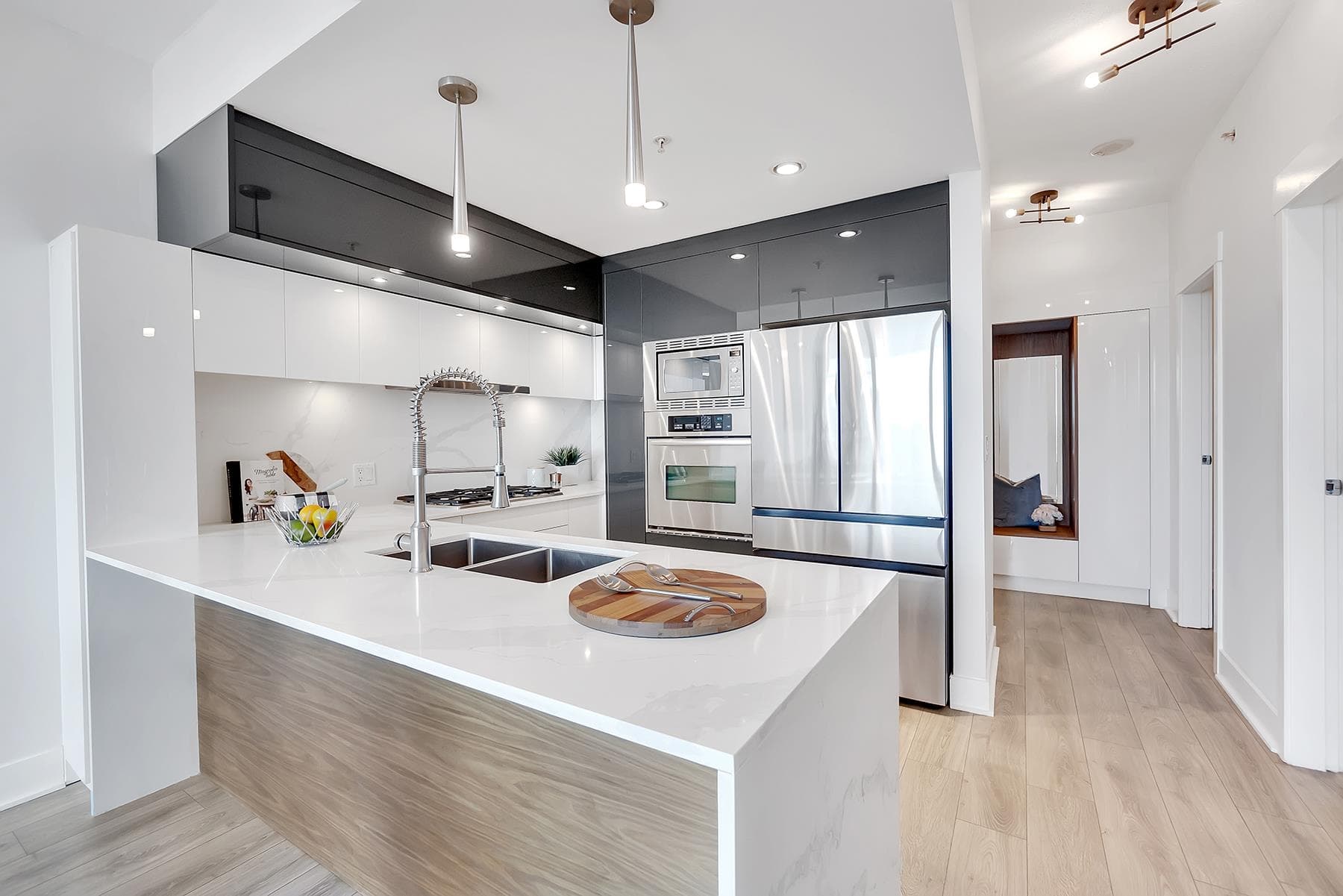 2601 - 7088 18th Avenue, Burnaby, V3N 0A2 — photo 5