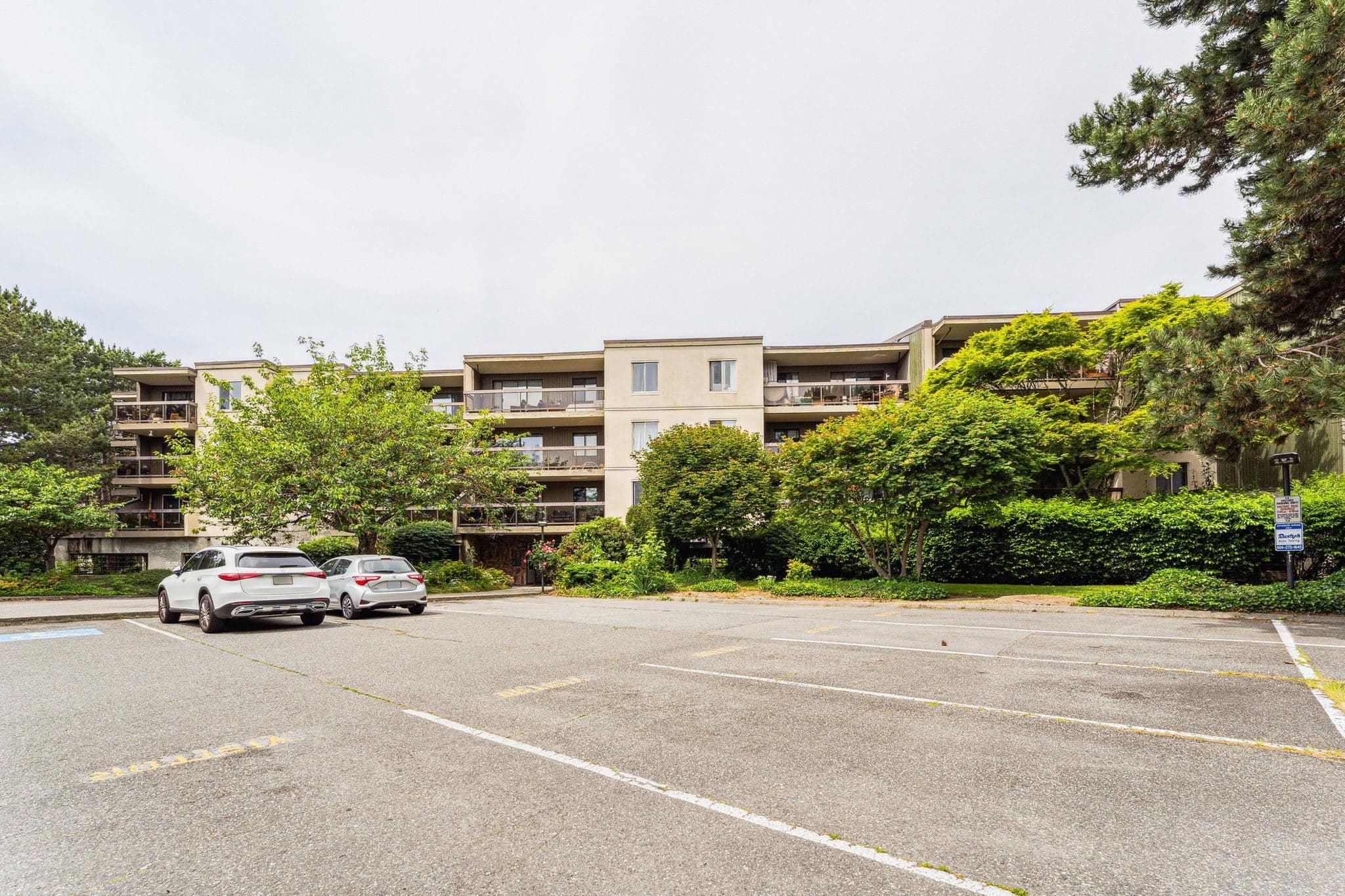 212 - 6651 Lynas Lane, Richmond, V7C 3K8 — photo 2