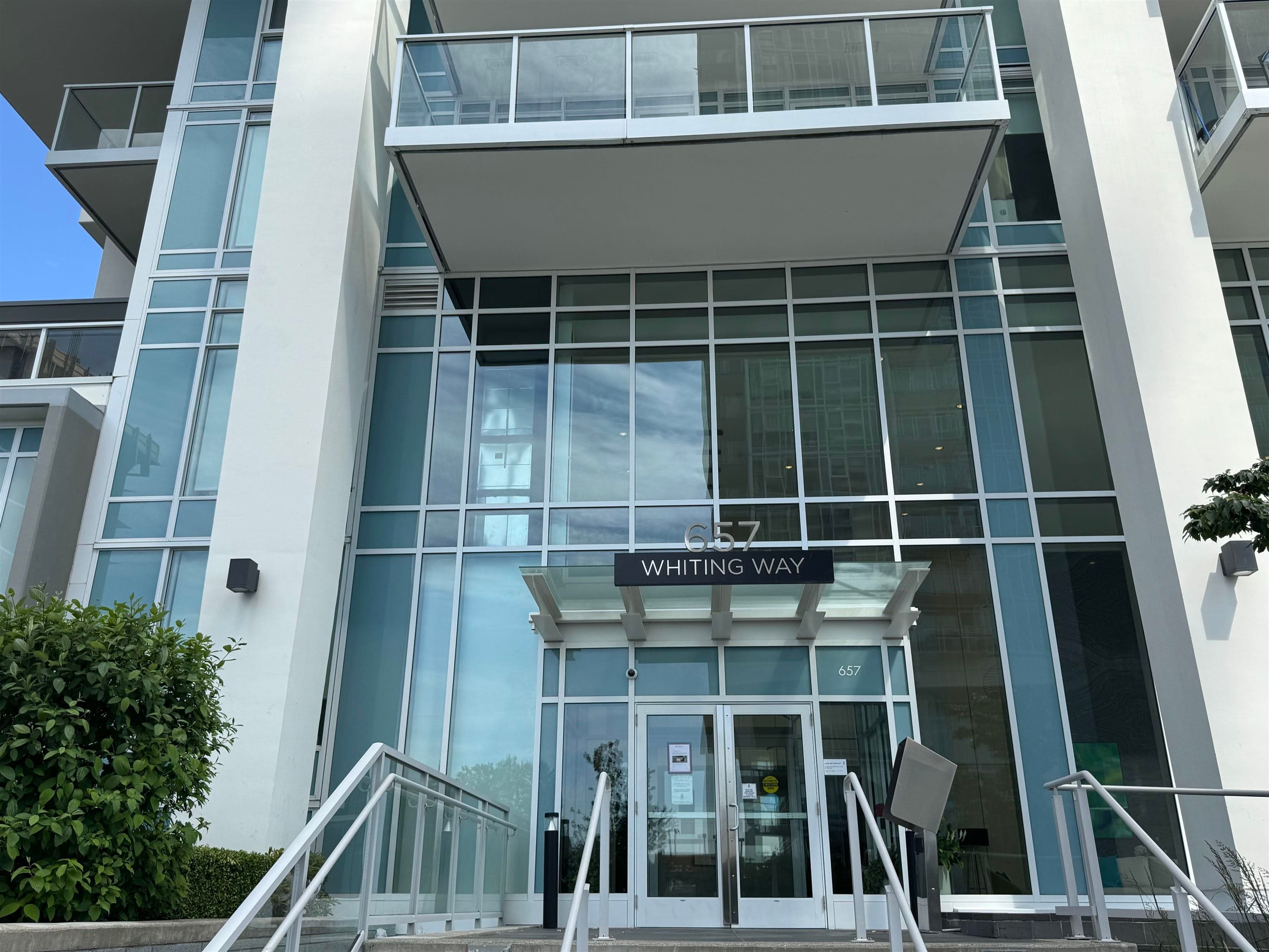 104 - 657 Whiting Way, Coquitlam, V3J 0J6 — photo 3