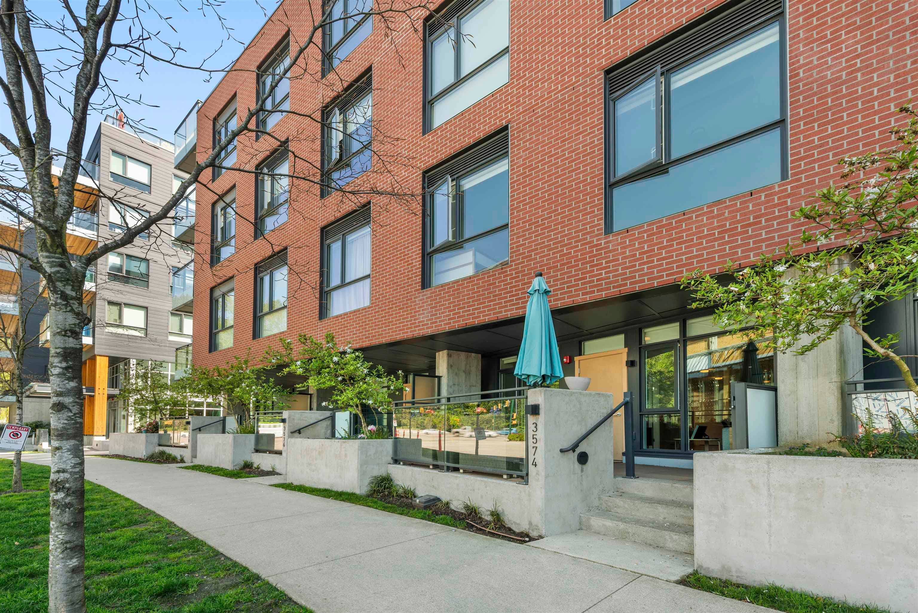 3574 Sawmill Crescent, Vancouver