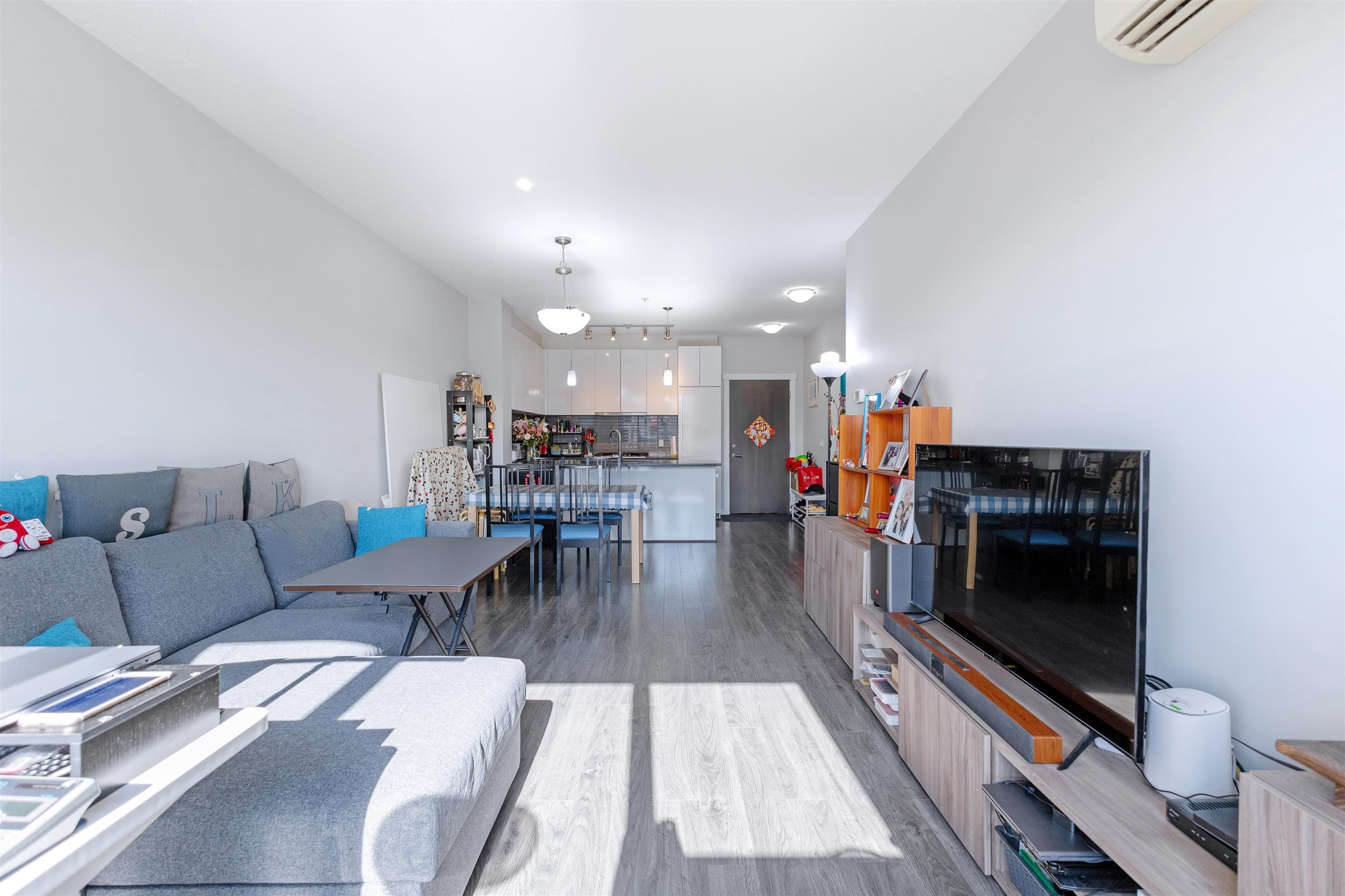 320 - 9311 Alexandra Road, Richmond, V6X 0L8 — photo 4