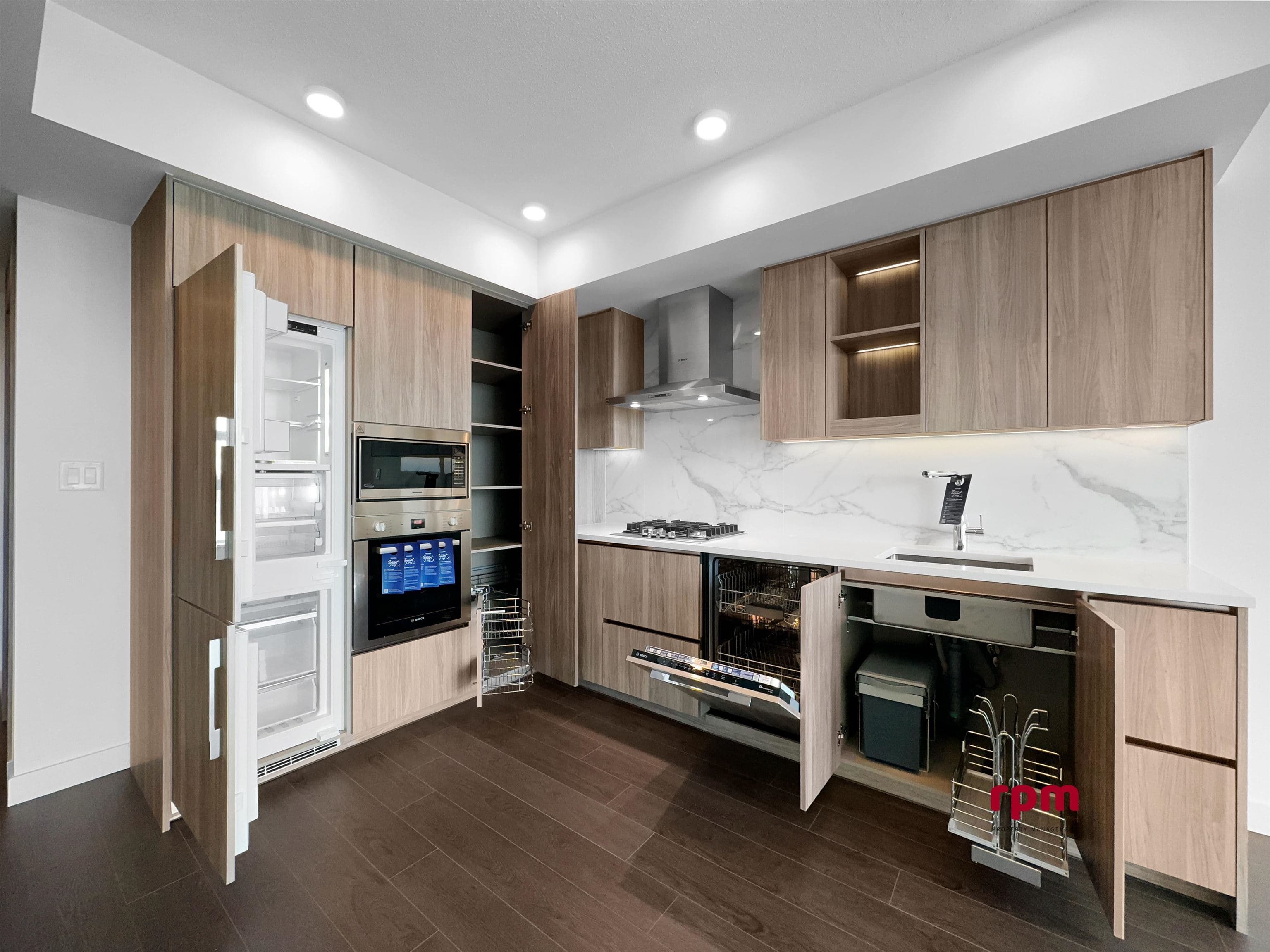 2304 - 13768 100 Avenue, Surrey, V3T 0V2 — photo 4