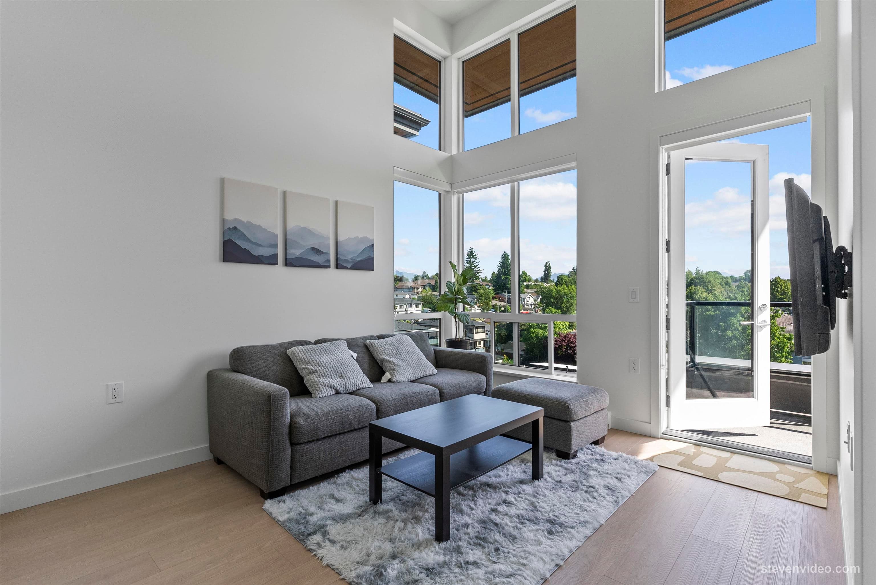 607 - 7599 15th Street, Burnaby, V3N 0H9 — photo 4