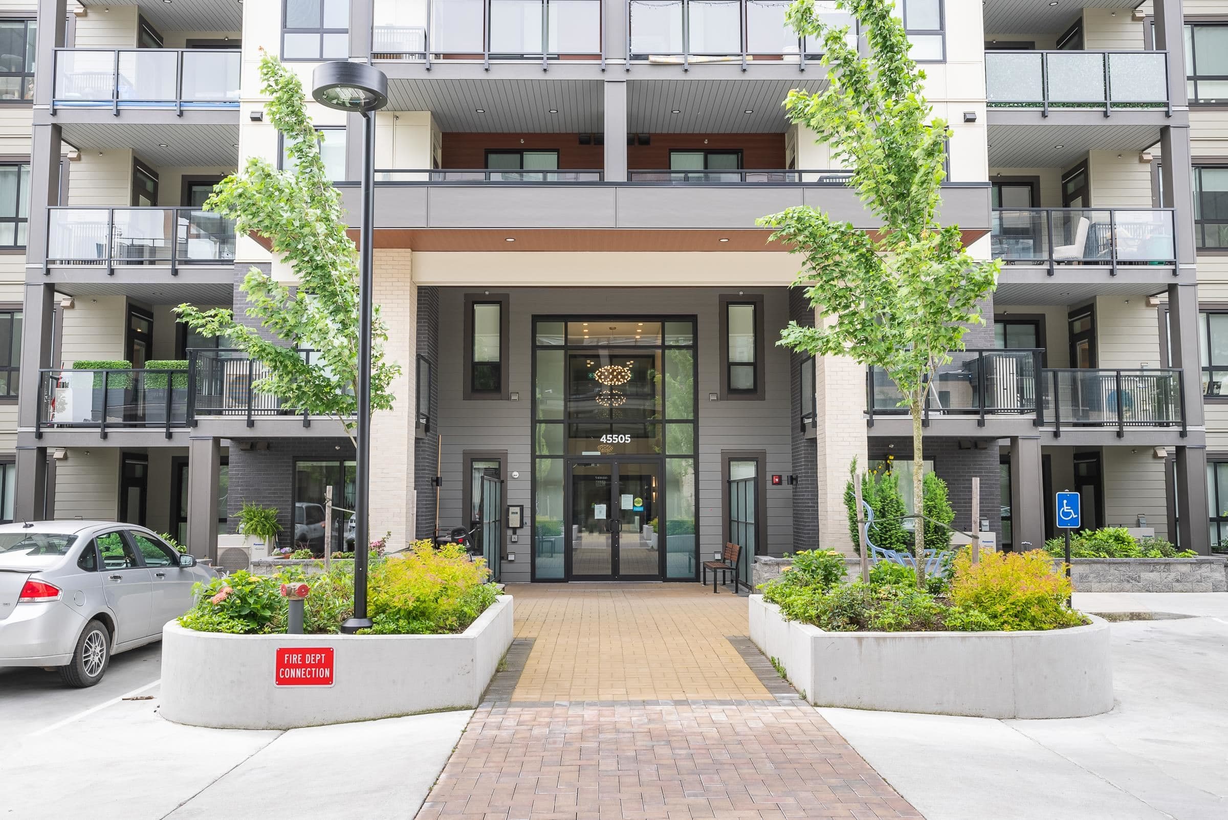 312 - 45505 Campus Drive, Chilliwack, V2R 6L2 — photo 2