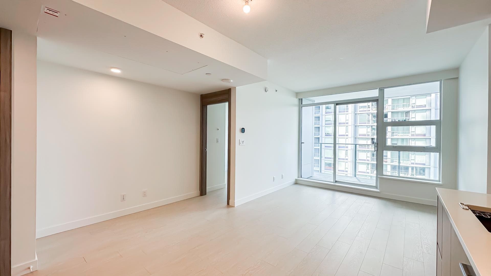 1508 - 13778 100 Avenue, Surrey, V3T 0V2 — photo 4