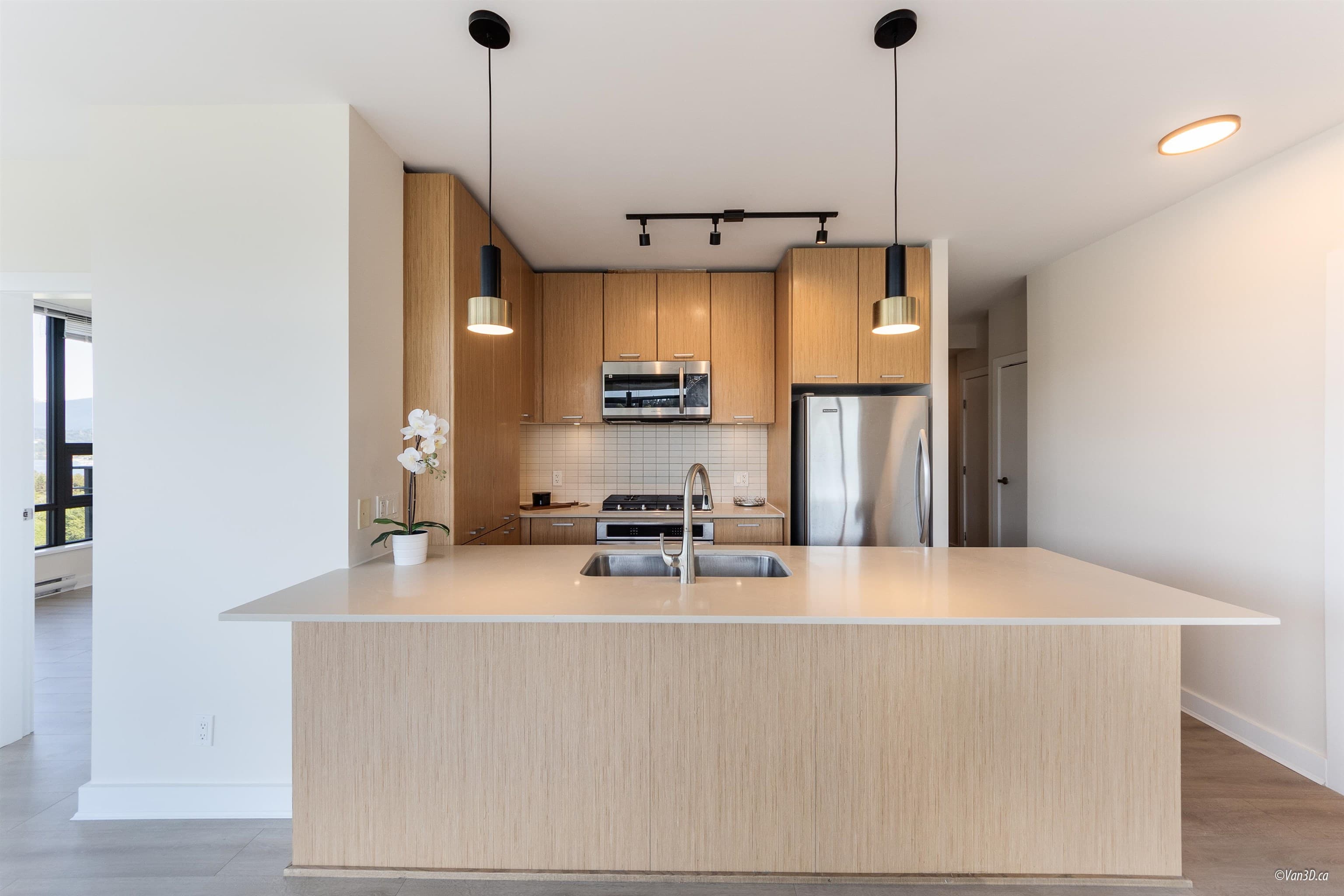 1801 - 301 Capilano Road, Port Moody, V3H 0G6 — photo 3
