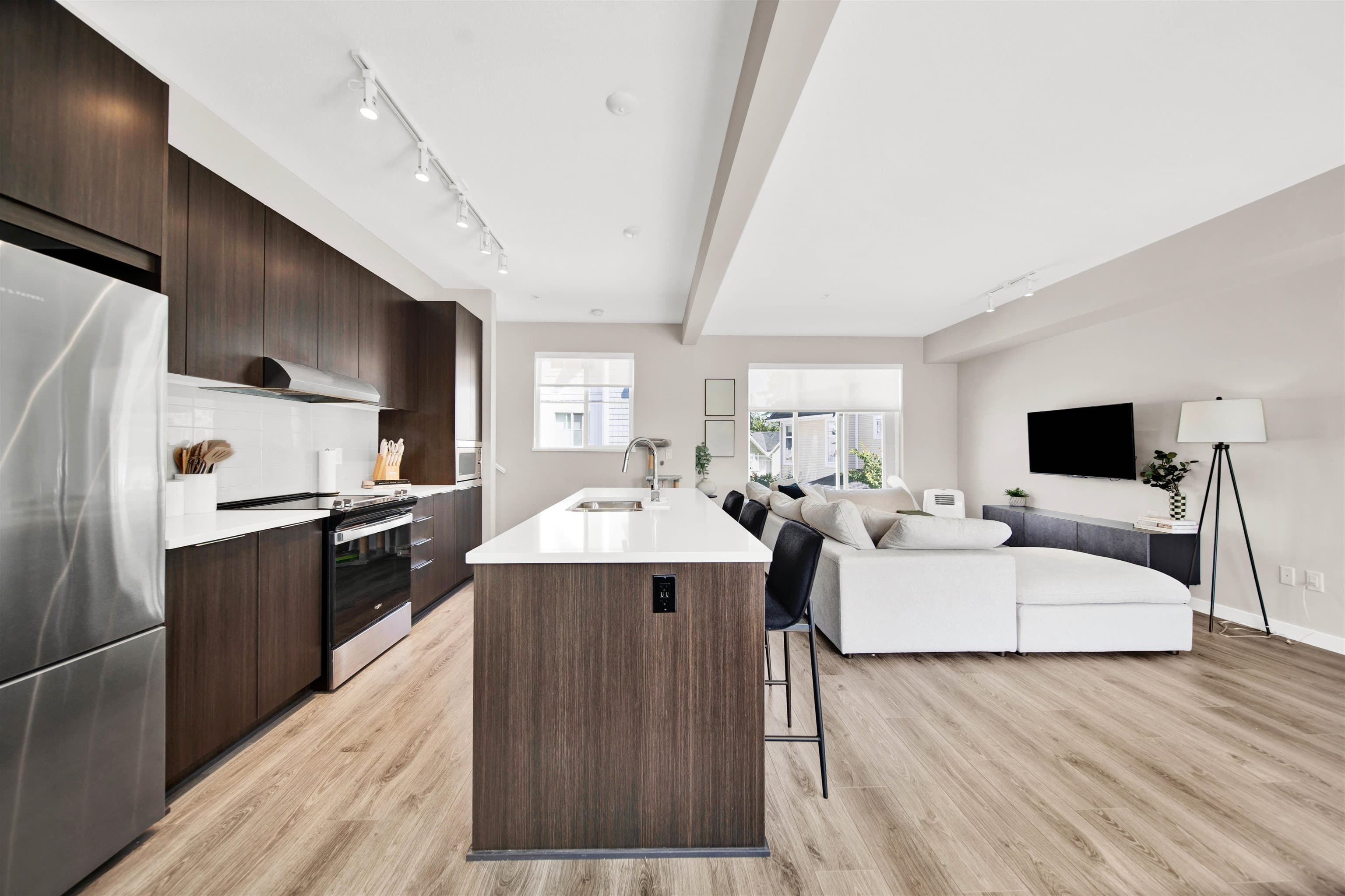 2410 - 11280 Pazarena Place, Maple Ridge, V2X 9H8 — photo 5