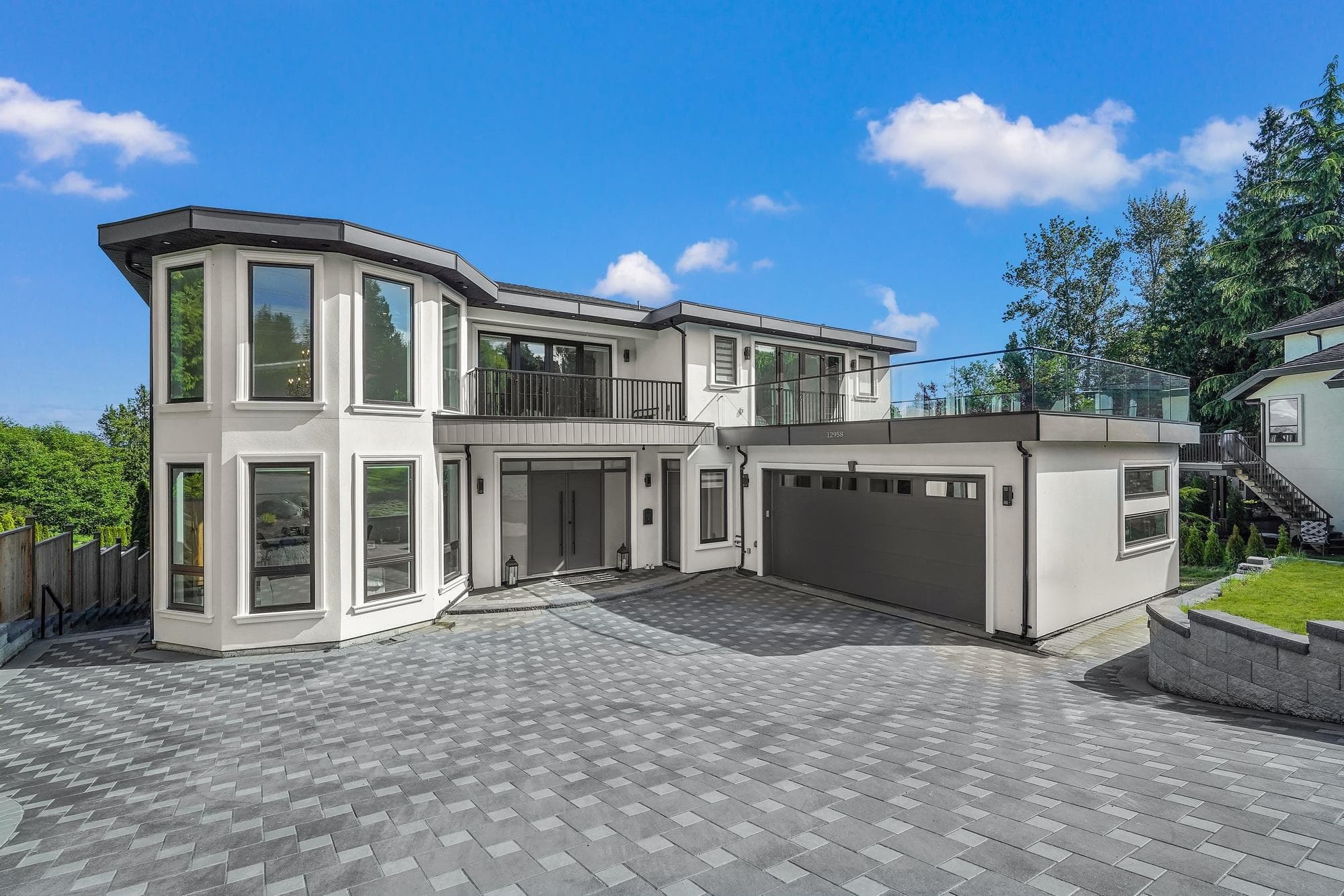 12958 Southridge Drive, Surrey
