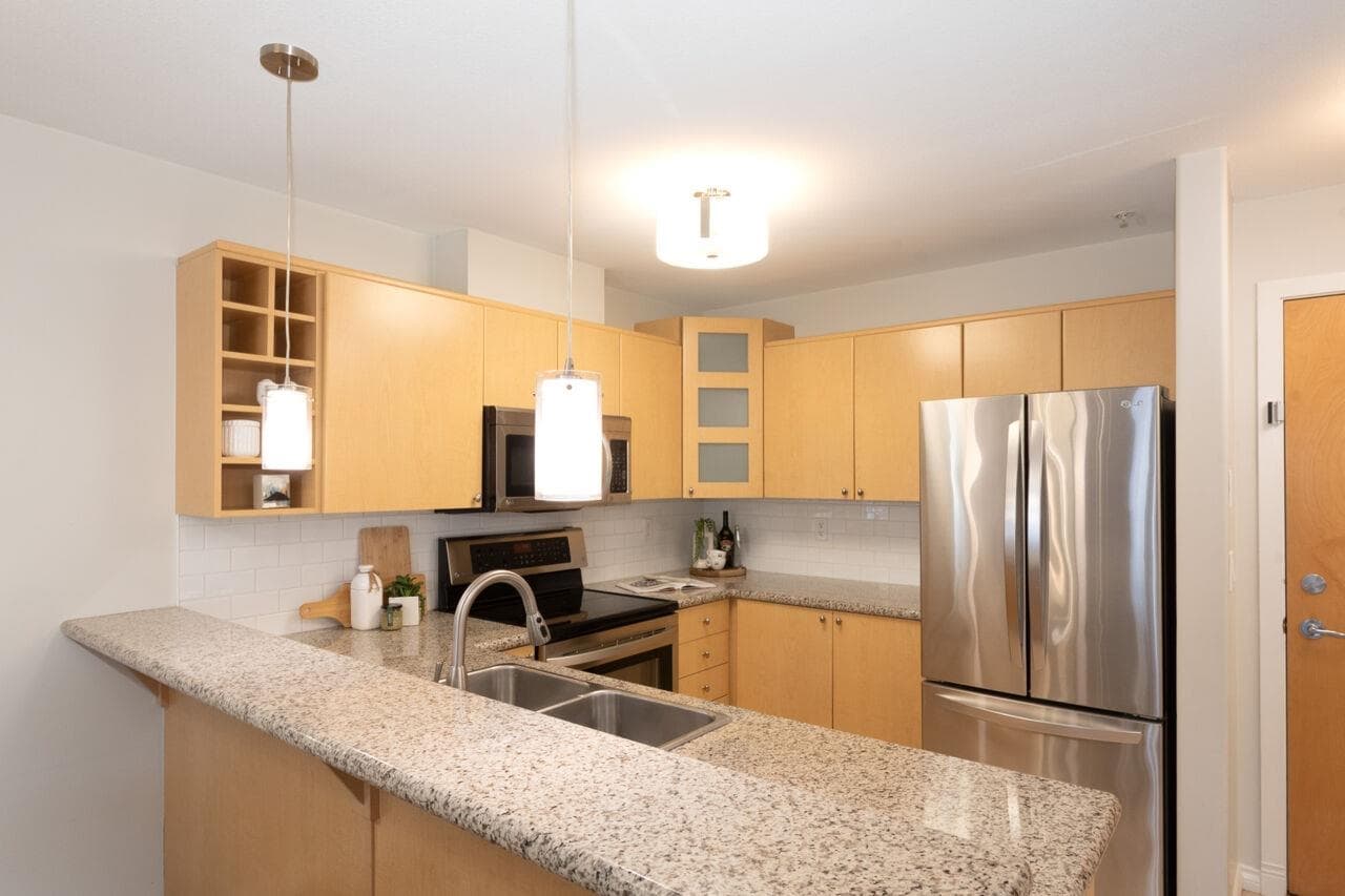 108 - 3136 St Johns Street, Port Moody, V3H 5E4 — photo 4