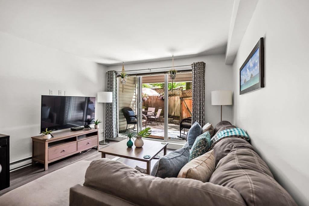 106 - 825 E 7th Avenue, Vancouver, V5T 1P4 — photo 1