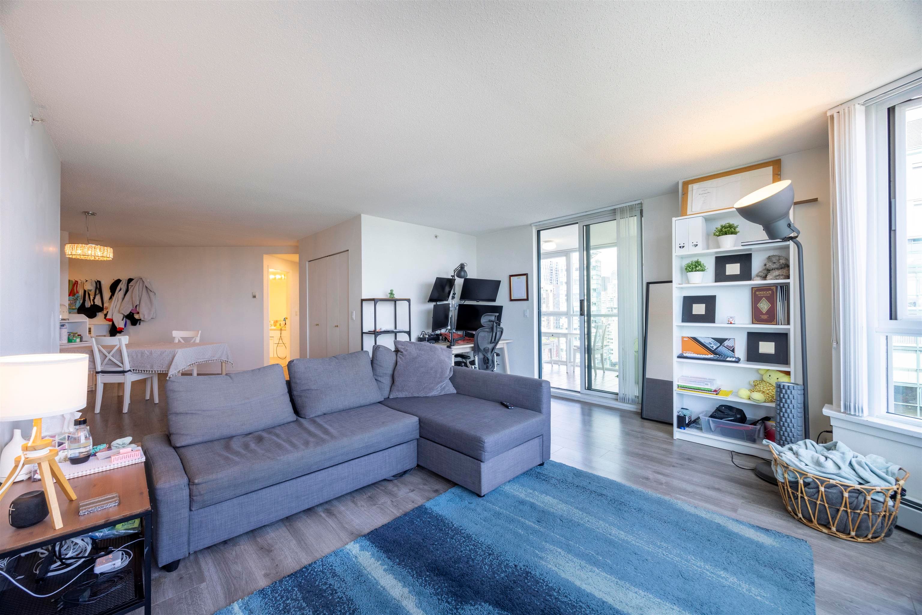 2505 - 388 Drake Street, Vancouver, V6B 6A8 — photo 5