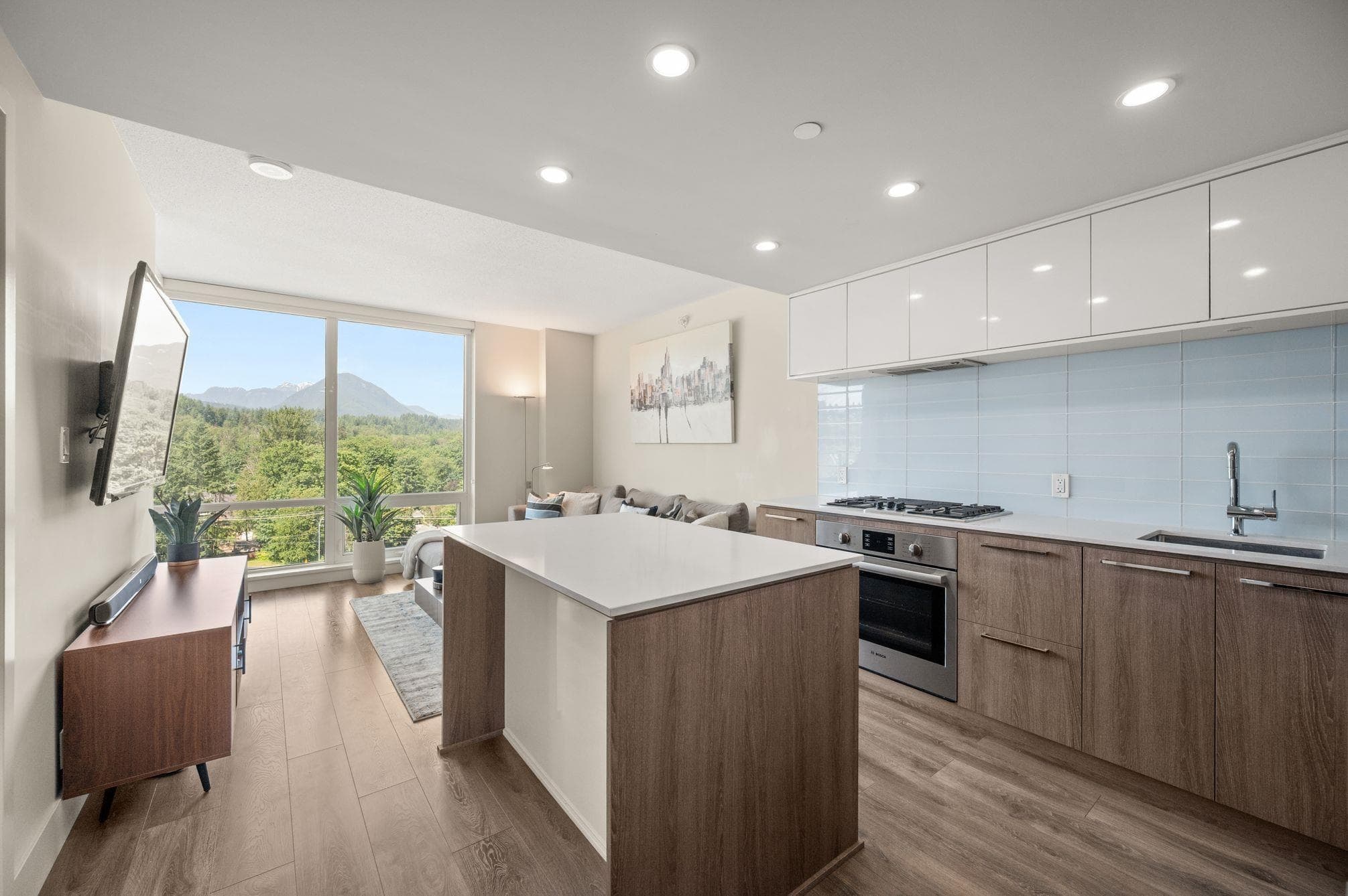 1001 - 680 Seylynn Crescent, North Vancouver, V7J 0B5 — photo 5
