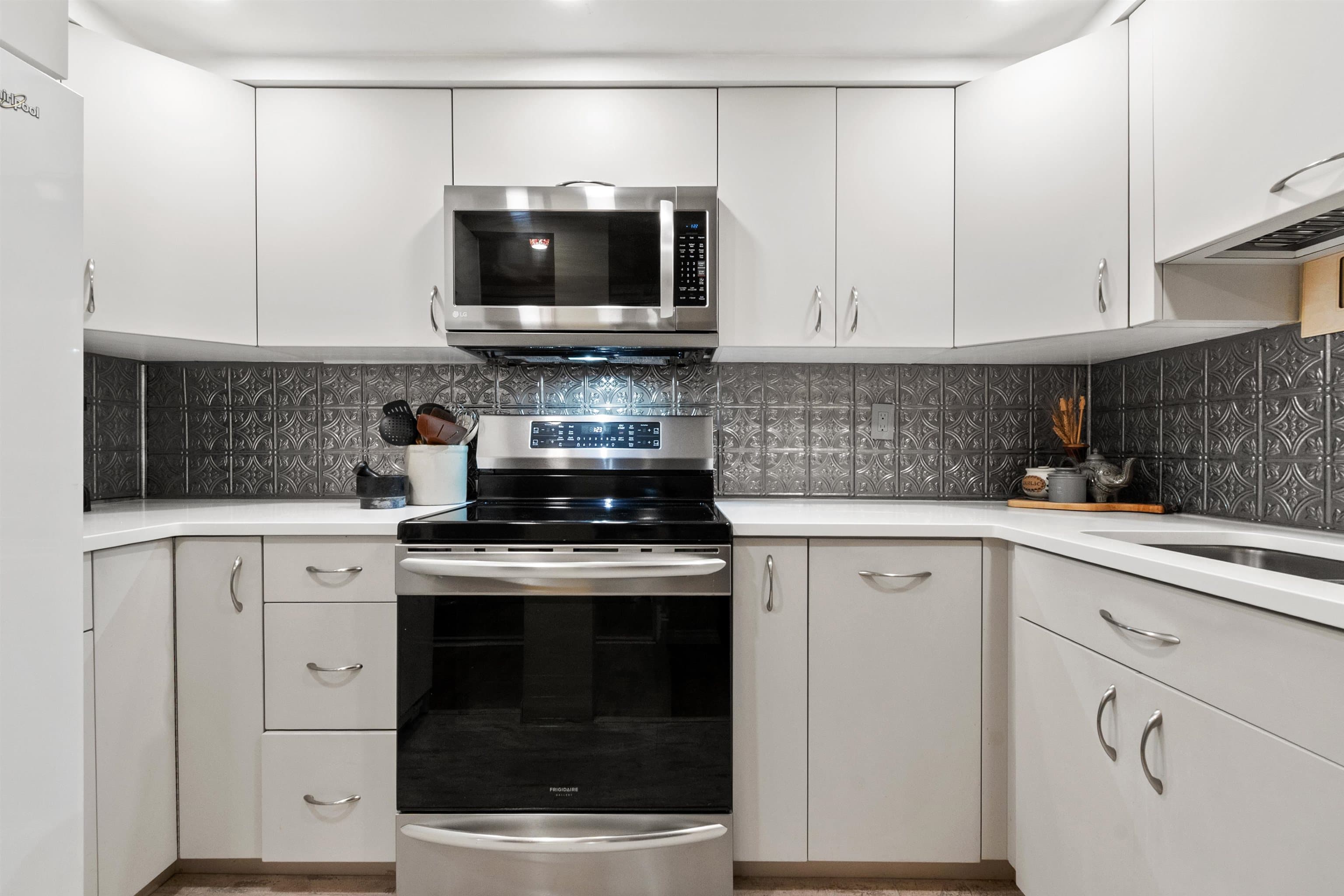 110 - 20460 54 Avenue, Langley, V3A 6N6 — photo 3