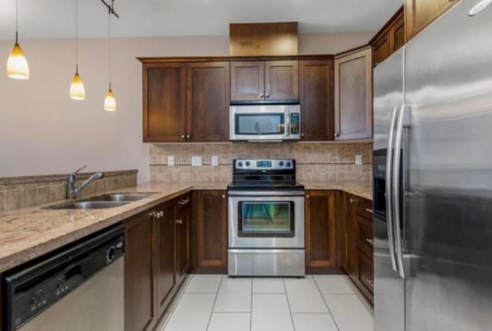 603 - 14333 104 Avenue, Surrey, V3T 0E1 — photo 3