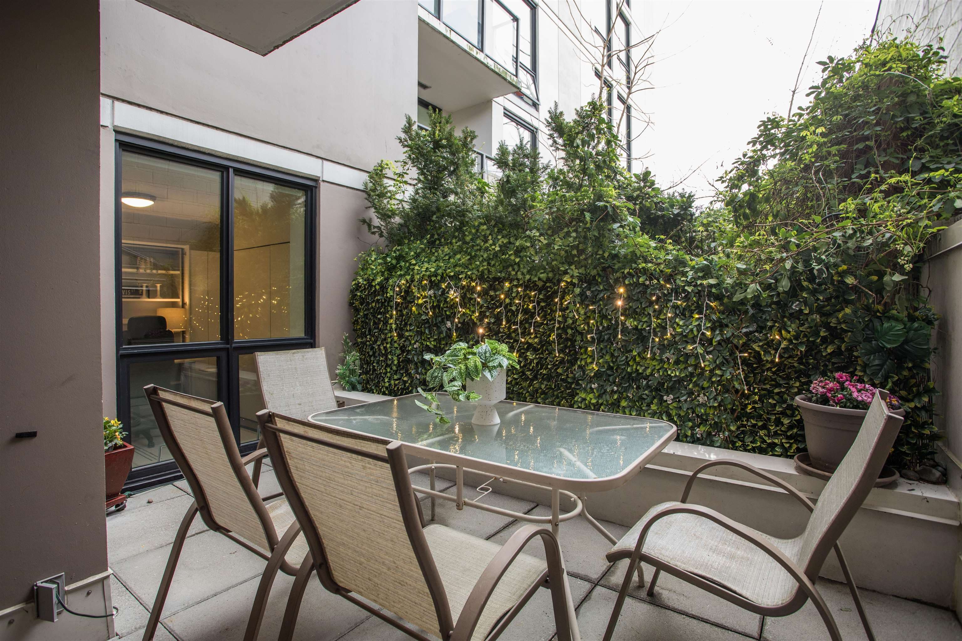 208 - 189 Keefer Street, Vancouver, V6A 0C8 — photo 5