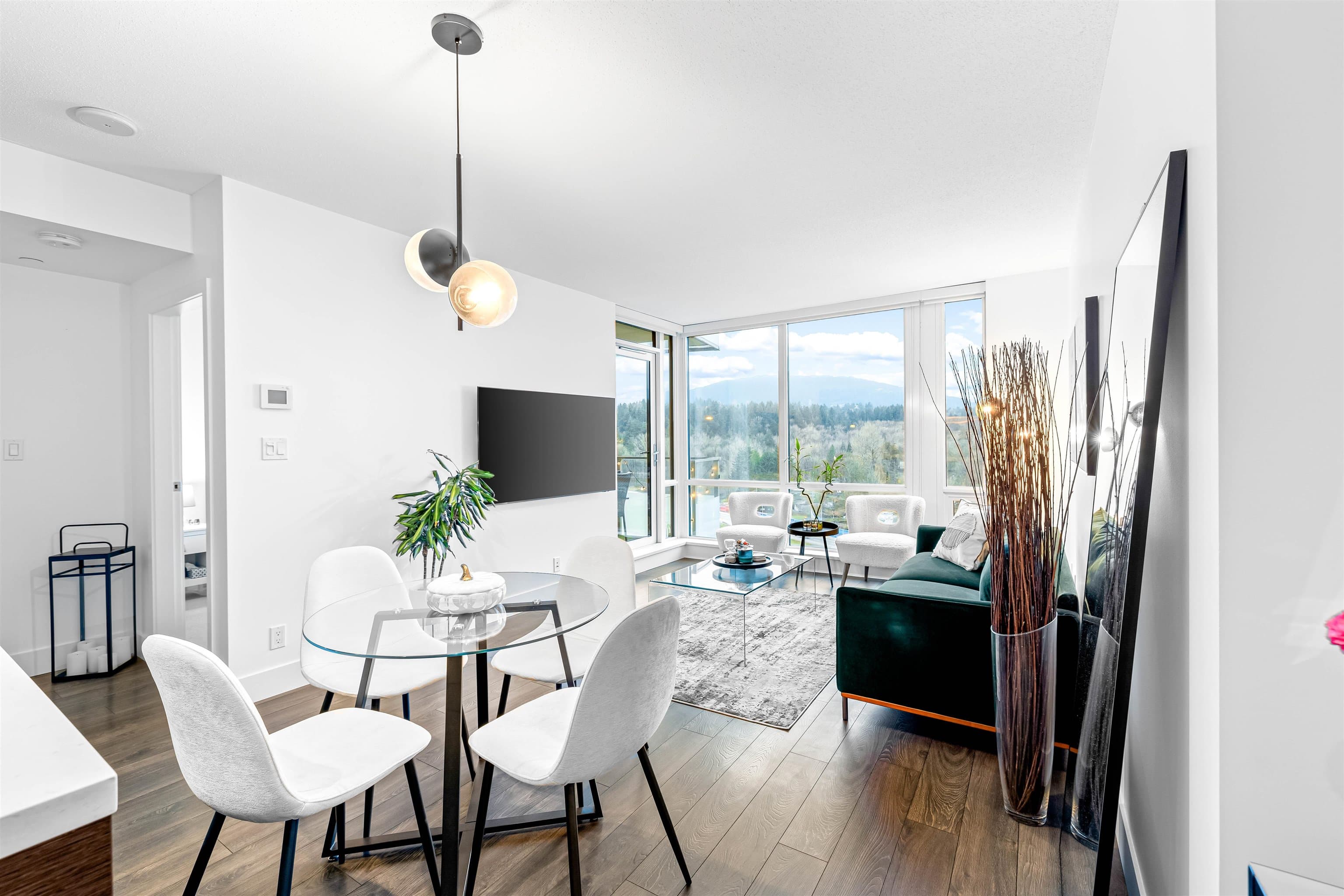 1401 - 1550 Fern Street, North Vancouver, V7J 0A9 — photo 3