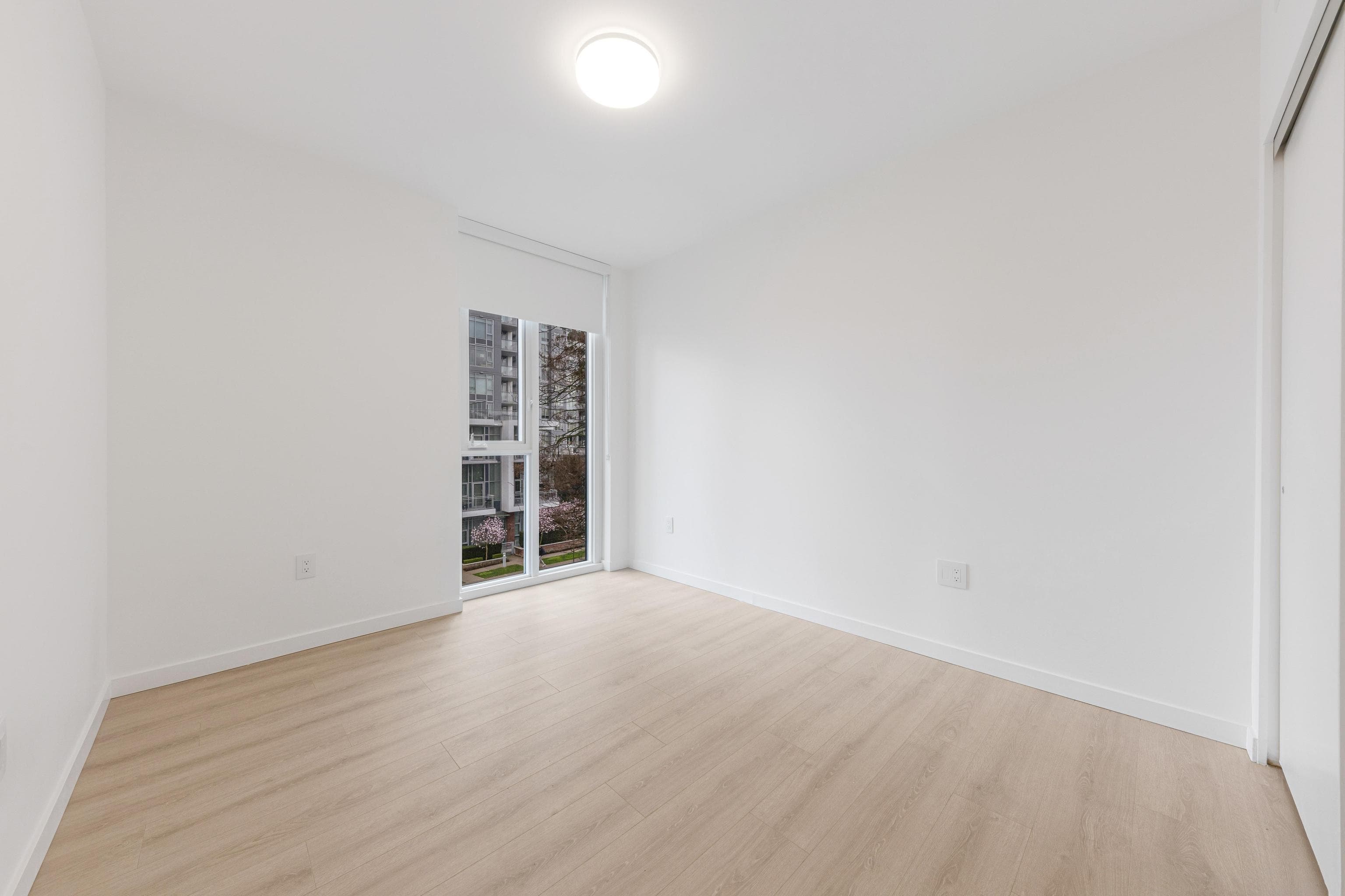 315 - 10333 133 Street, Surrey, V3R 2H4 — photo 3